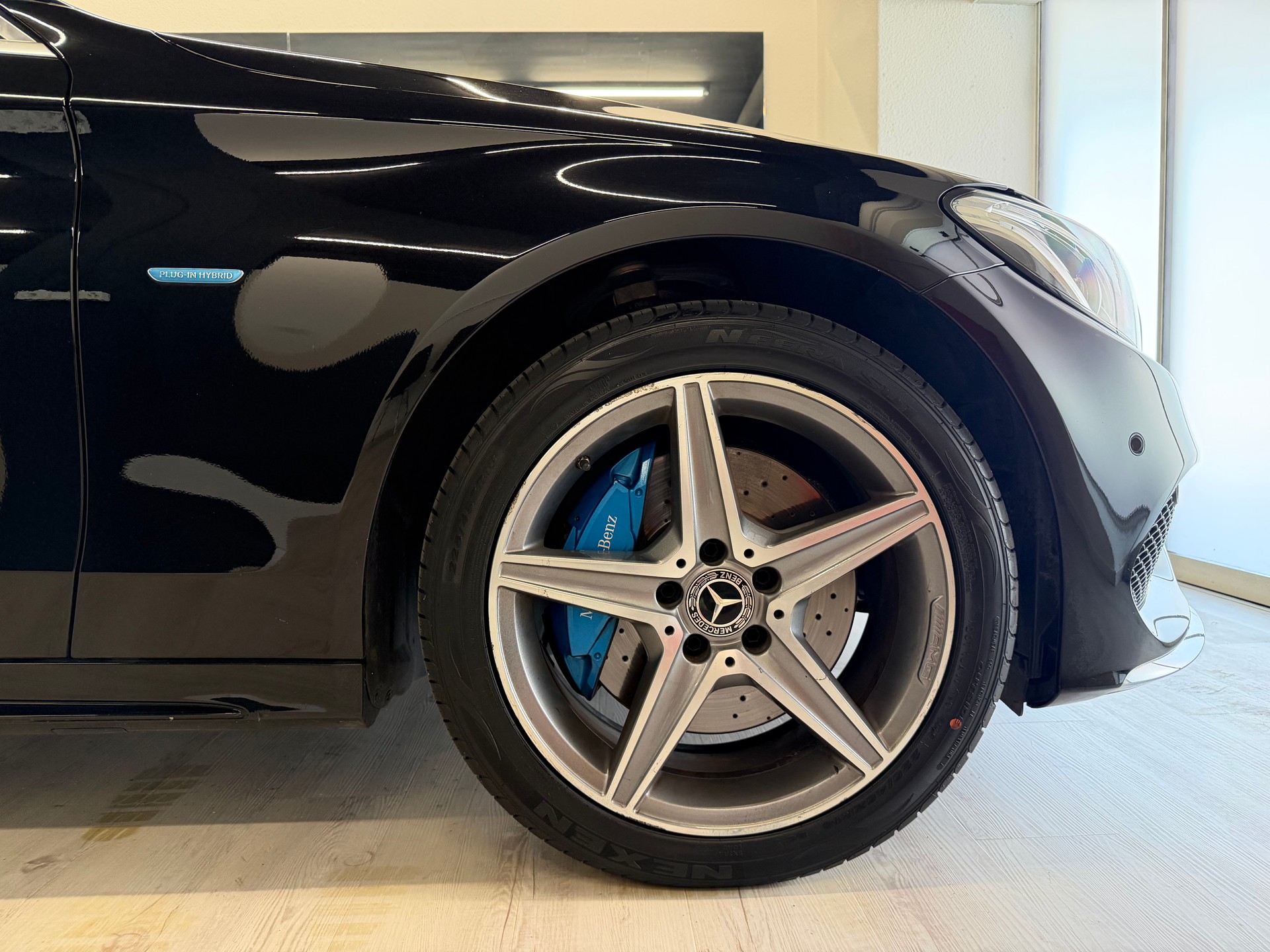 MERCEDES-BENZ C 350 e AMG Line 7G-Tronic-image-15