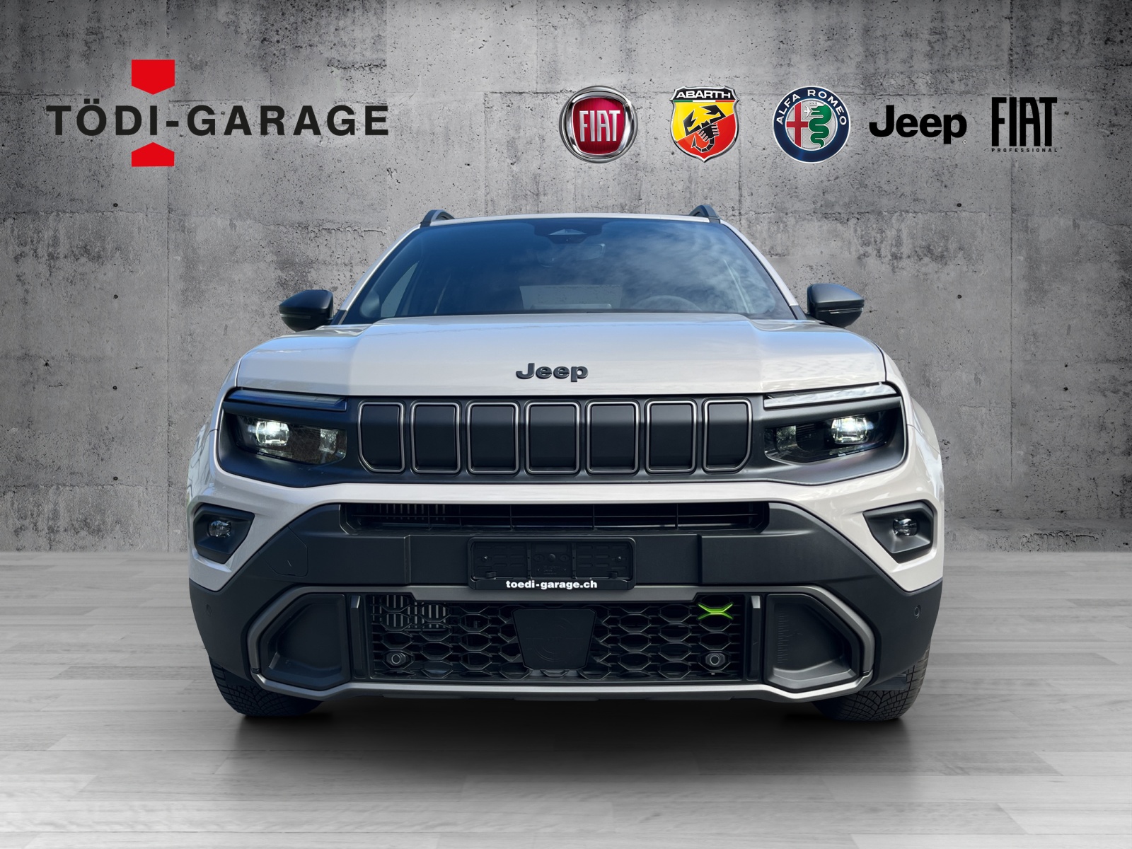JEEP Avenger 1.2 MHEV Overland Pack Leder 4xe-image-1