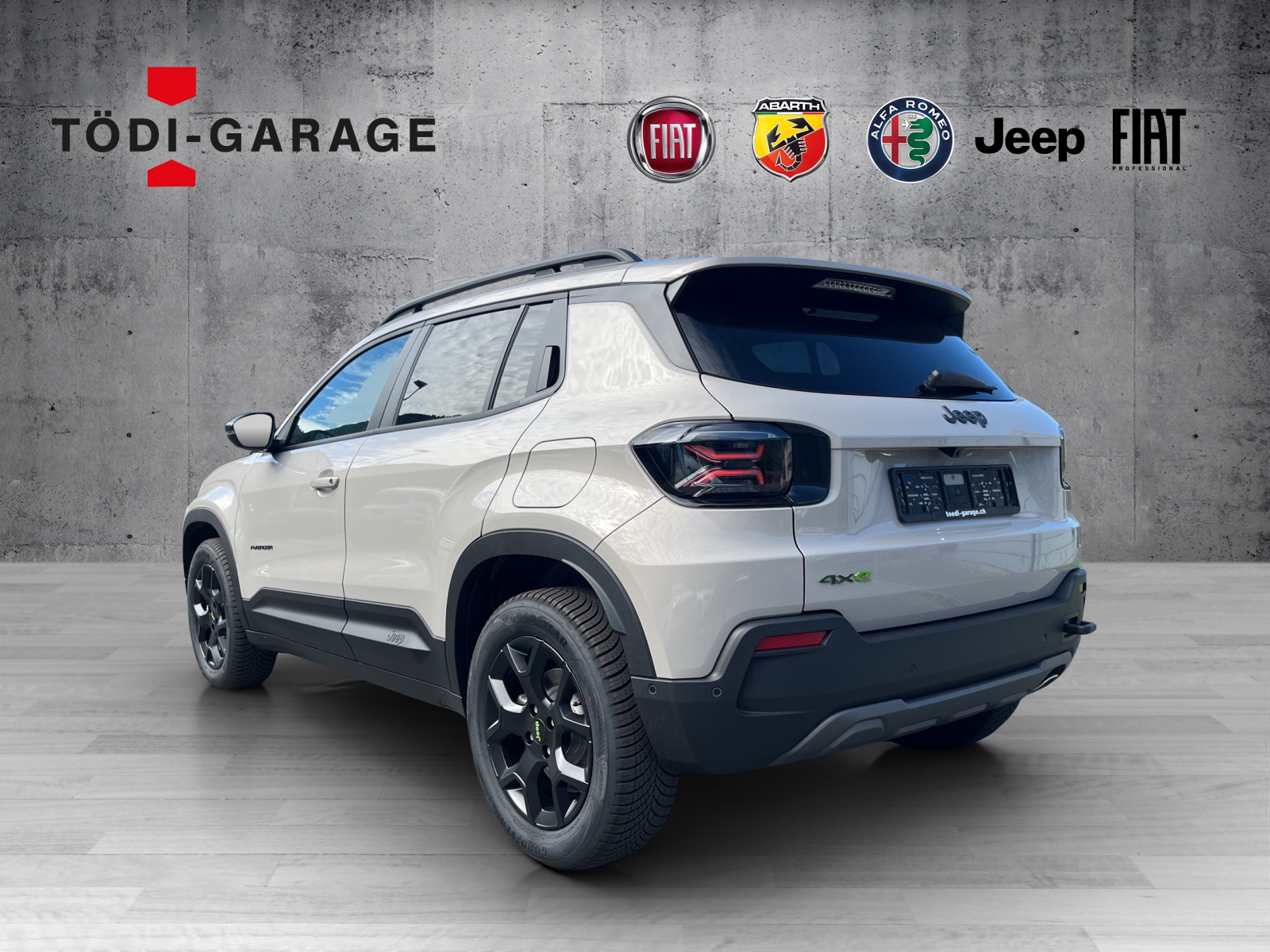 JEEP Avenger 1.2 MHEV Overland Pack Leder 4xe-image-3