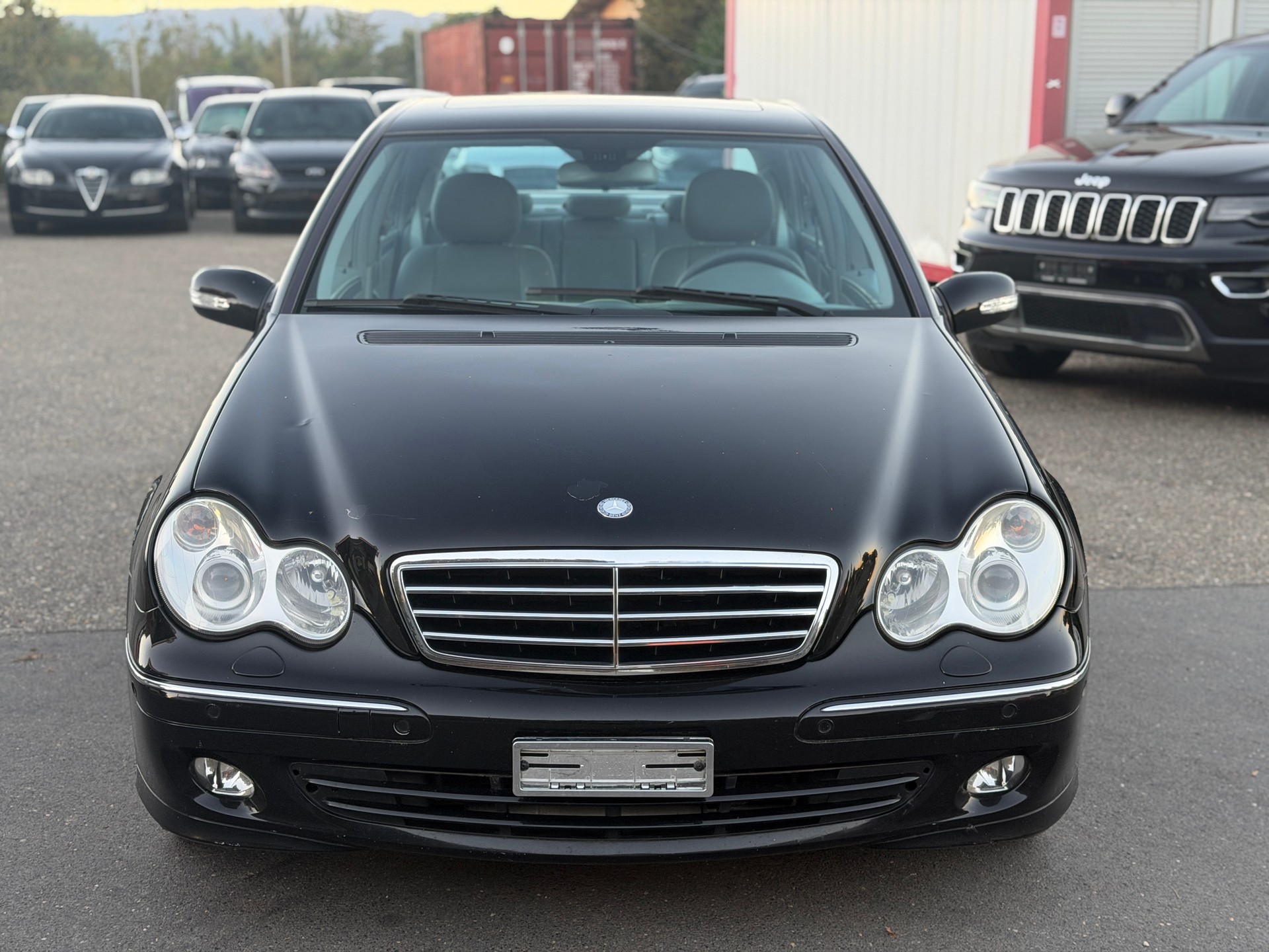 MERCEDES-BENZ C 350 Avantgarde 4Matic Automatic-image-6