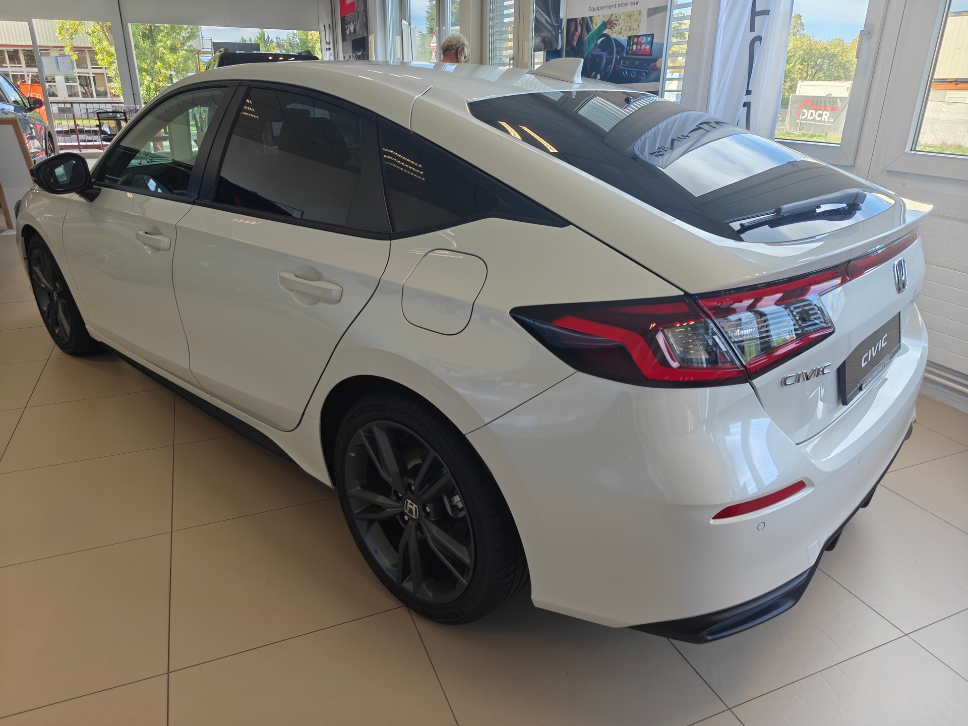HONDA Civic 2.0 i-MMD HEV Sport-image-1