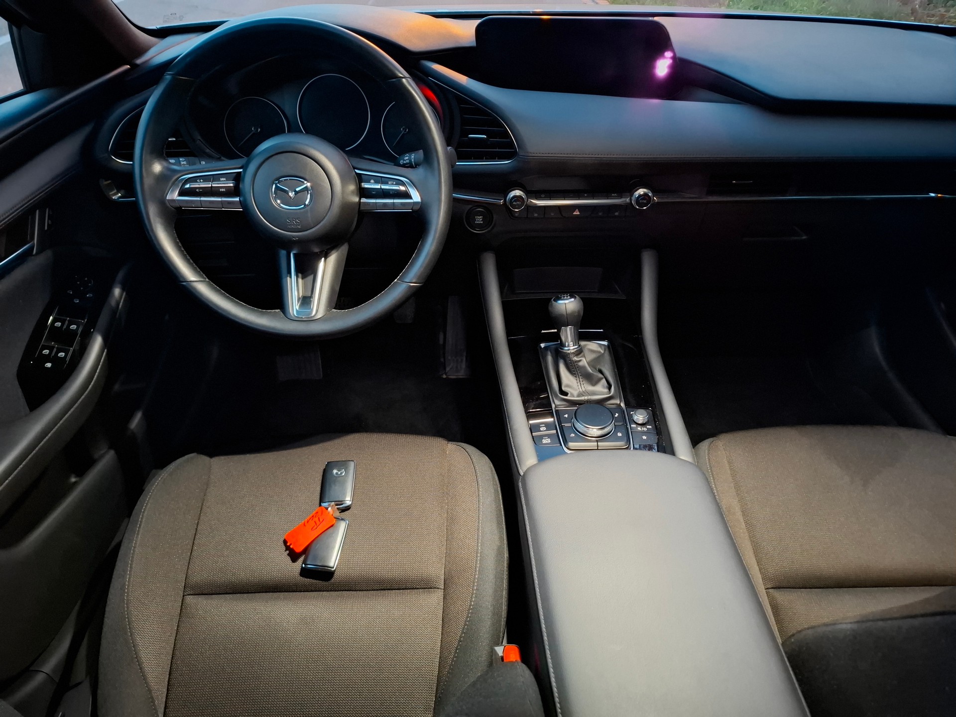 MAZDA 3 Hatchback SKYACTIV-X M Hybrid 186 Ambition Plus-image-8
