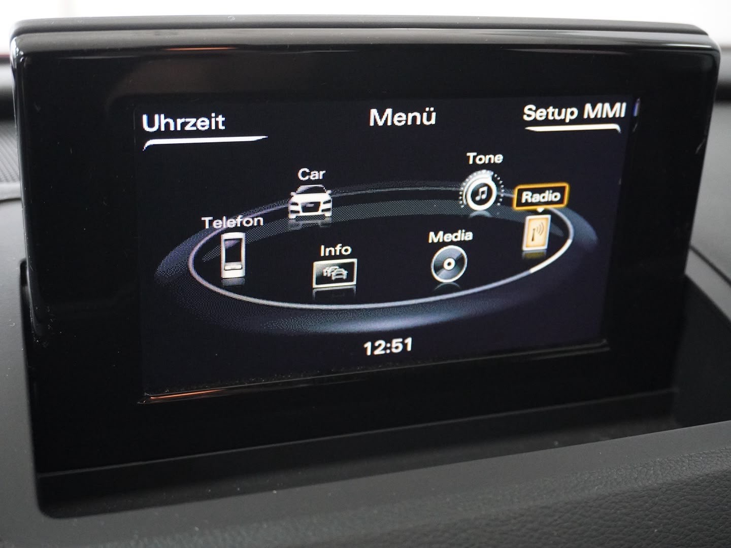 AUDI Q3 2.0 TFSI sport quattro S-tronic-image-7