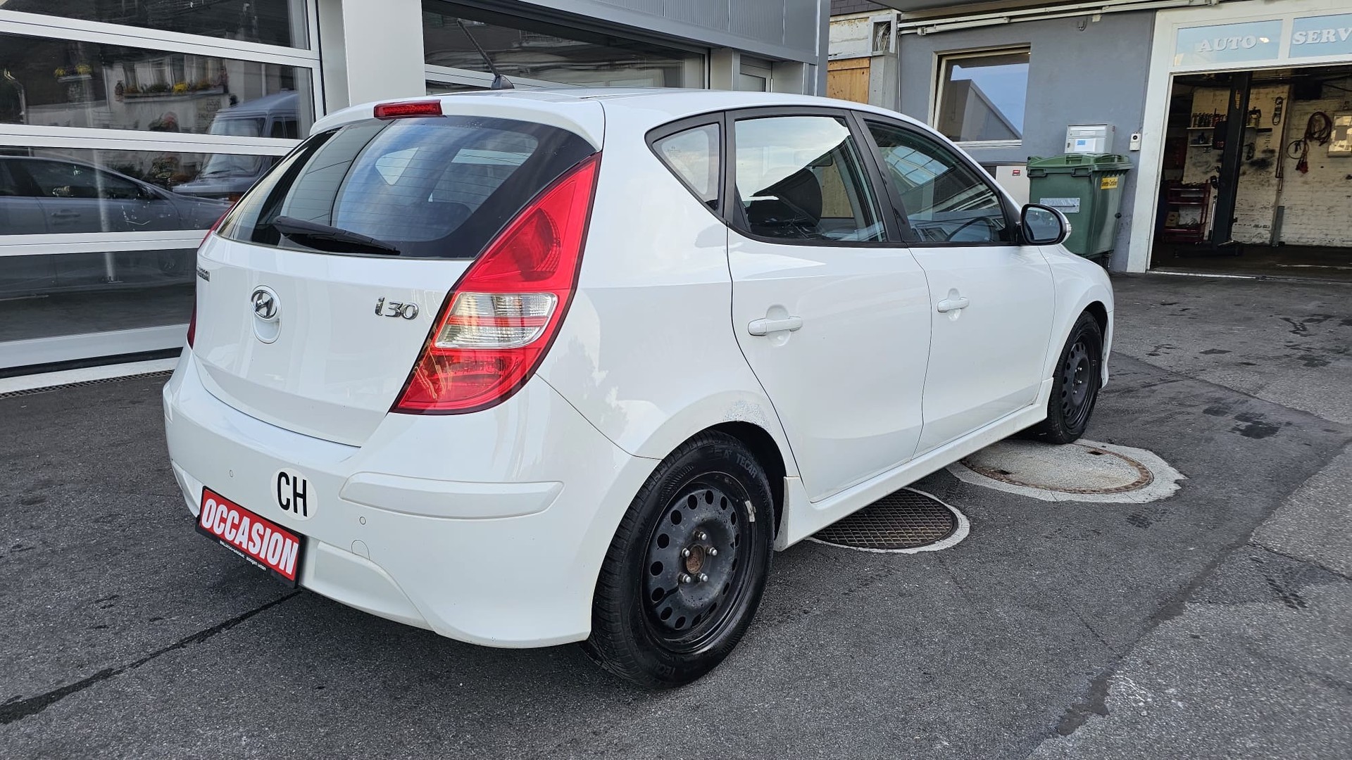 HYUNDAI i30 1.6 Style-image-5