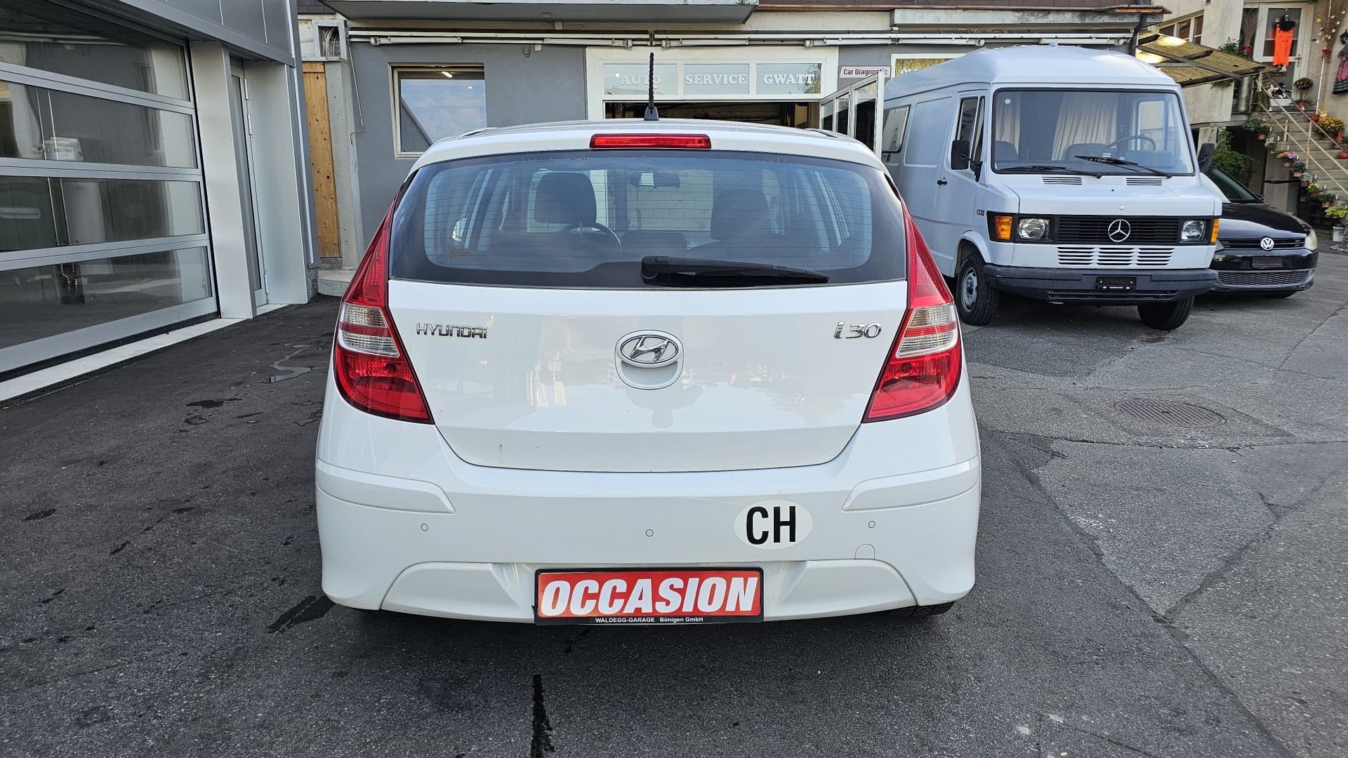 HYUNDAI i30 1.6 Style-image-7