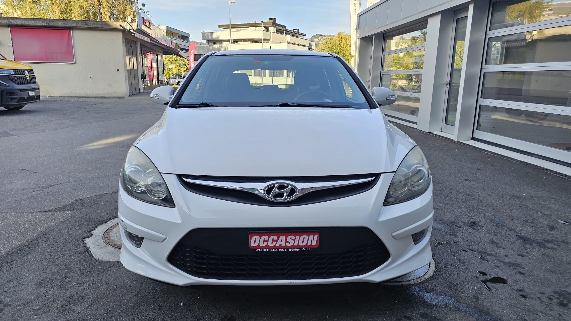 Car photo