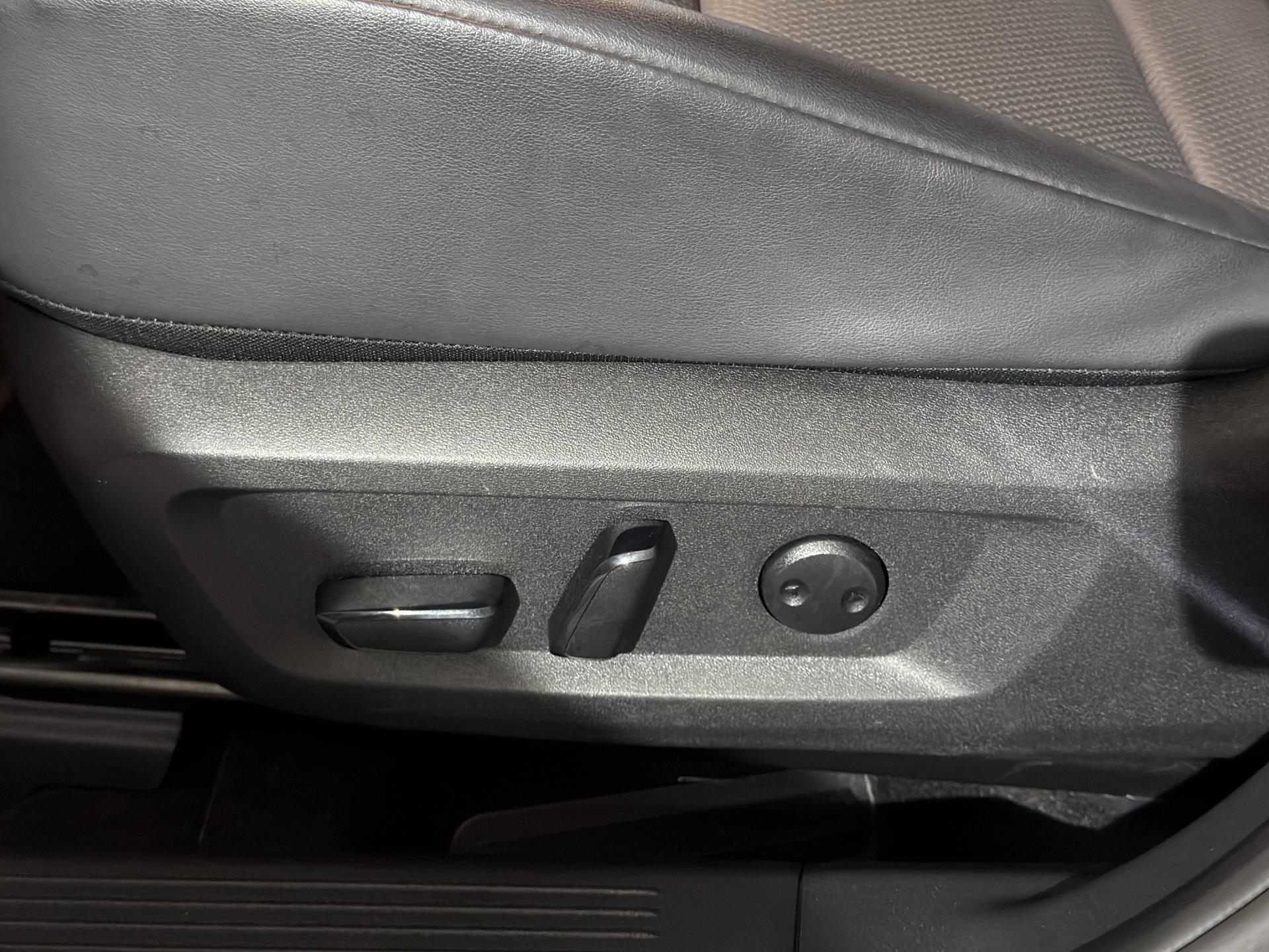 NISSAN X-Trail 1.5 VC-T e-Power 4WD 7 Sitze N-Trek-image-16