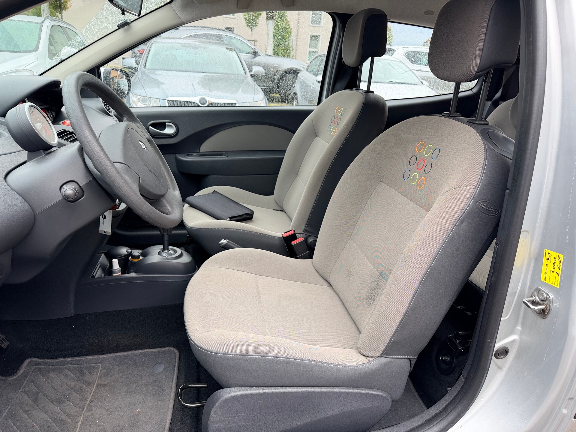 RENAULT Twingo 1.2 16V Night&Day Quickshift-image-14