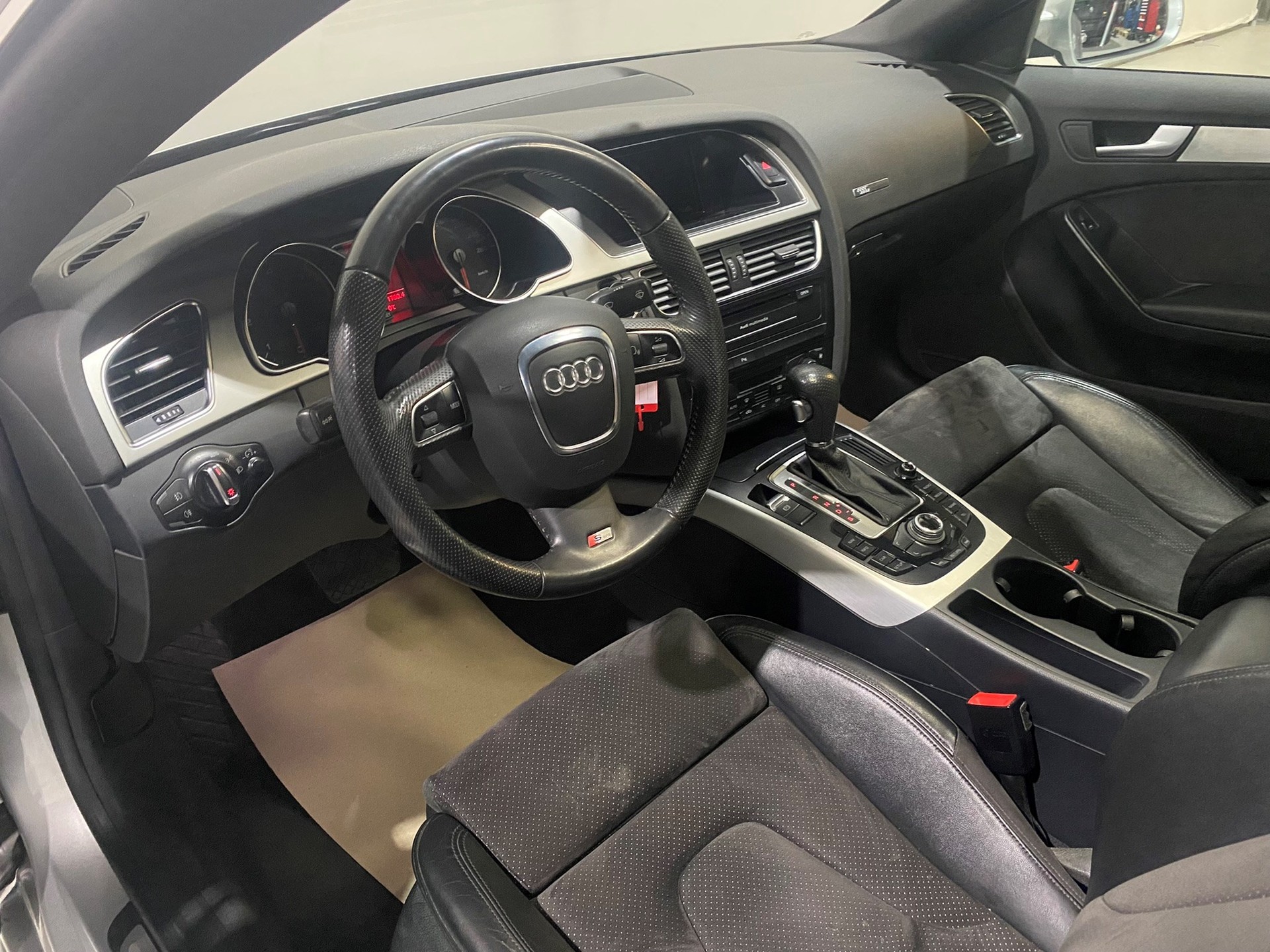 AUDI A5 Sportback 2.7 TDI multitronic-image-11