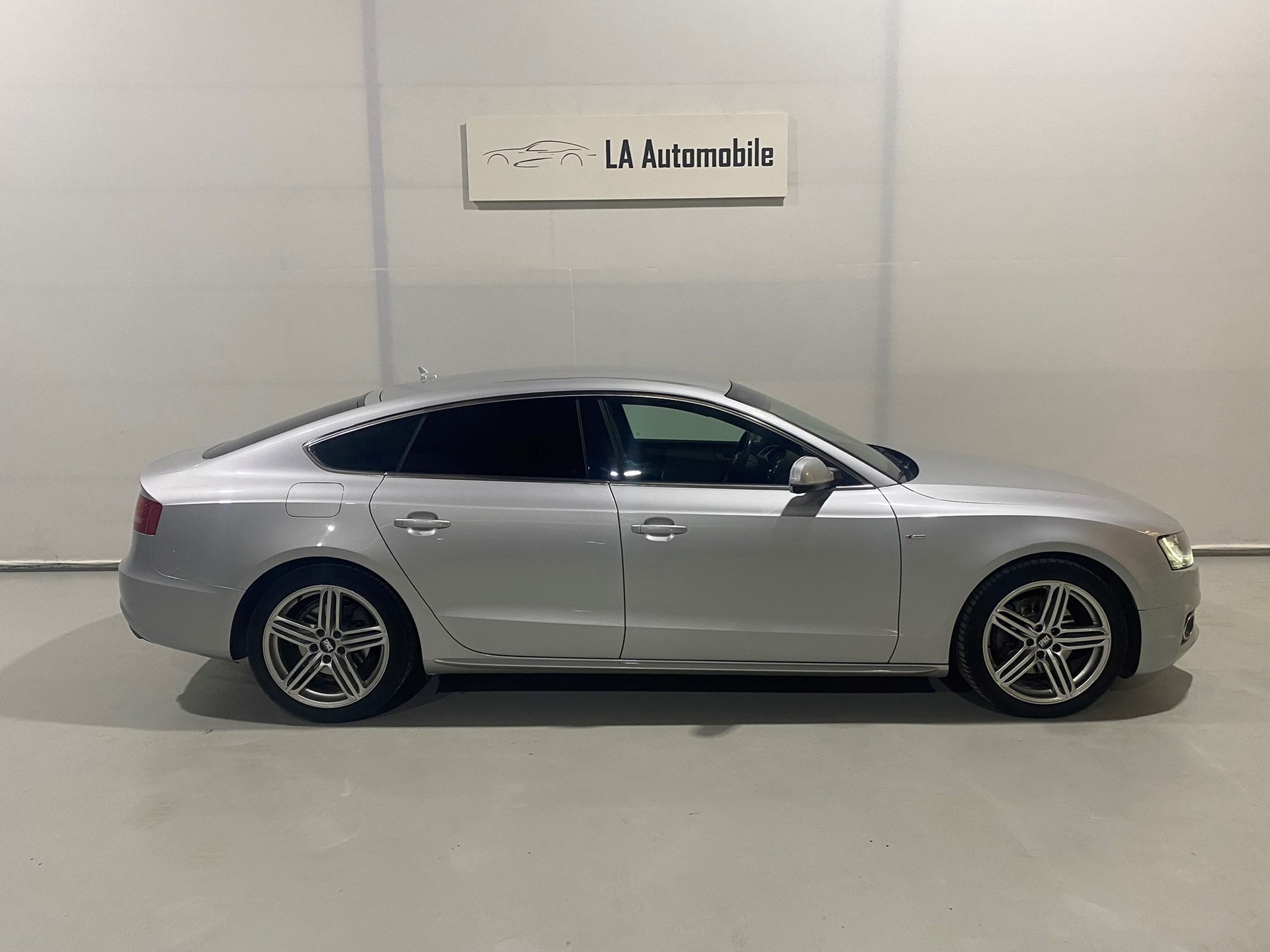 AUDI A5 Sportback 2.7 TDI multitronic-image-6