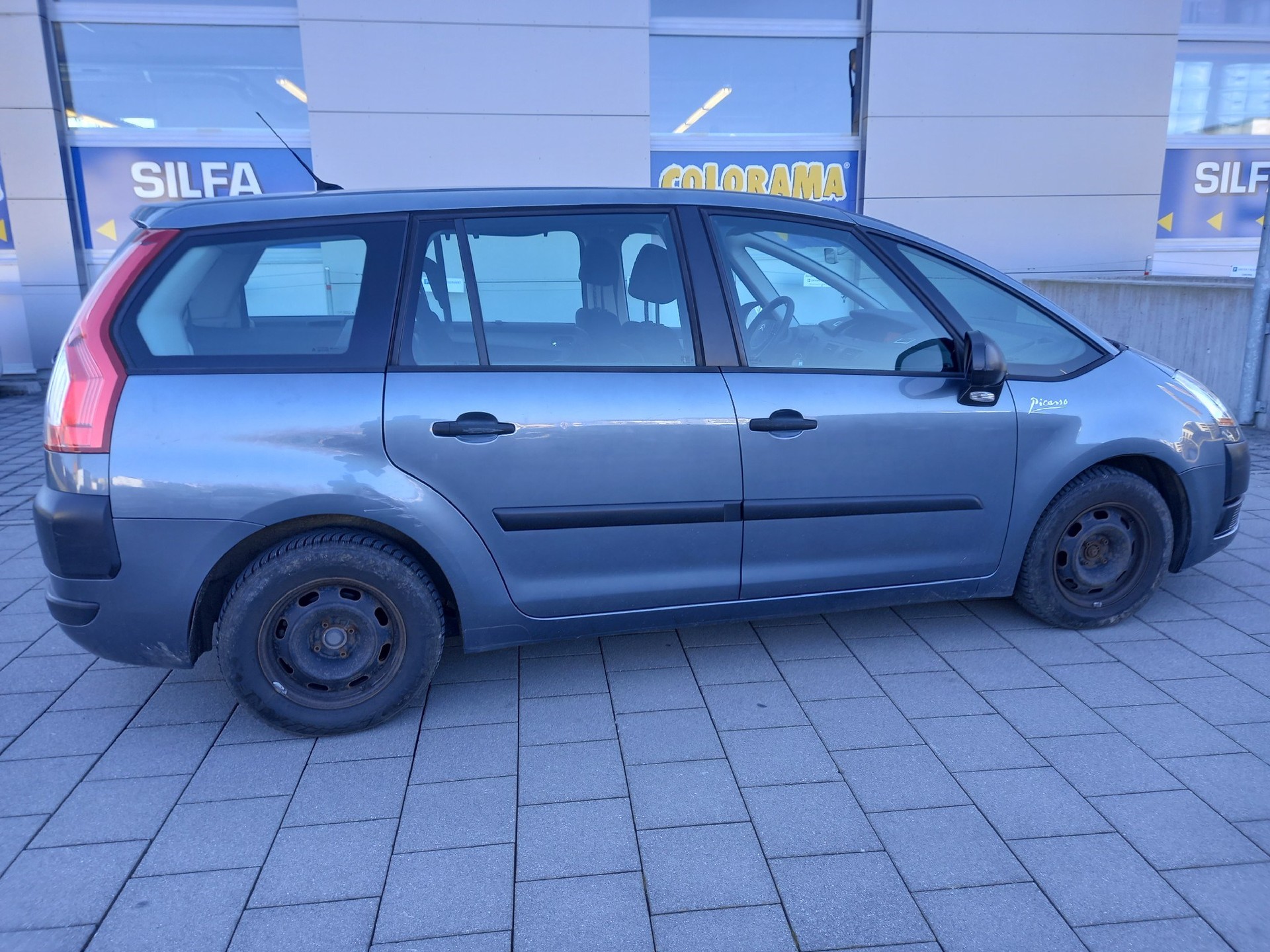 CITROEN Grand C4 Picasso 1.6 HDI 16V Dynamique-image-4