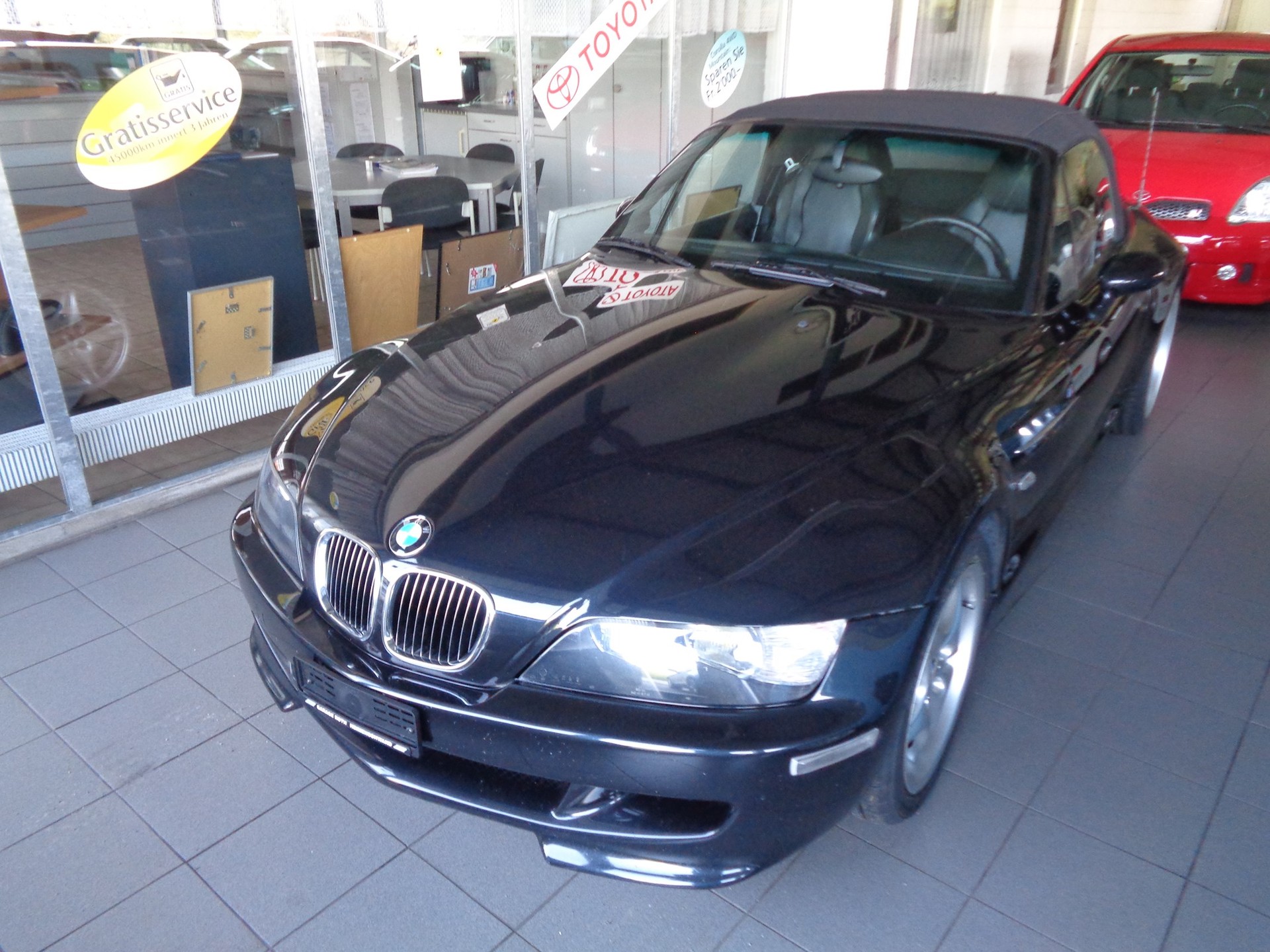 BMW M Roadster-image-0