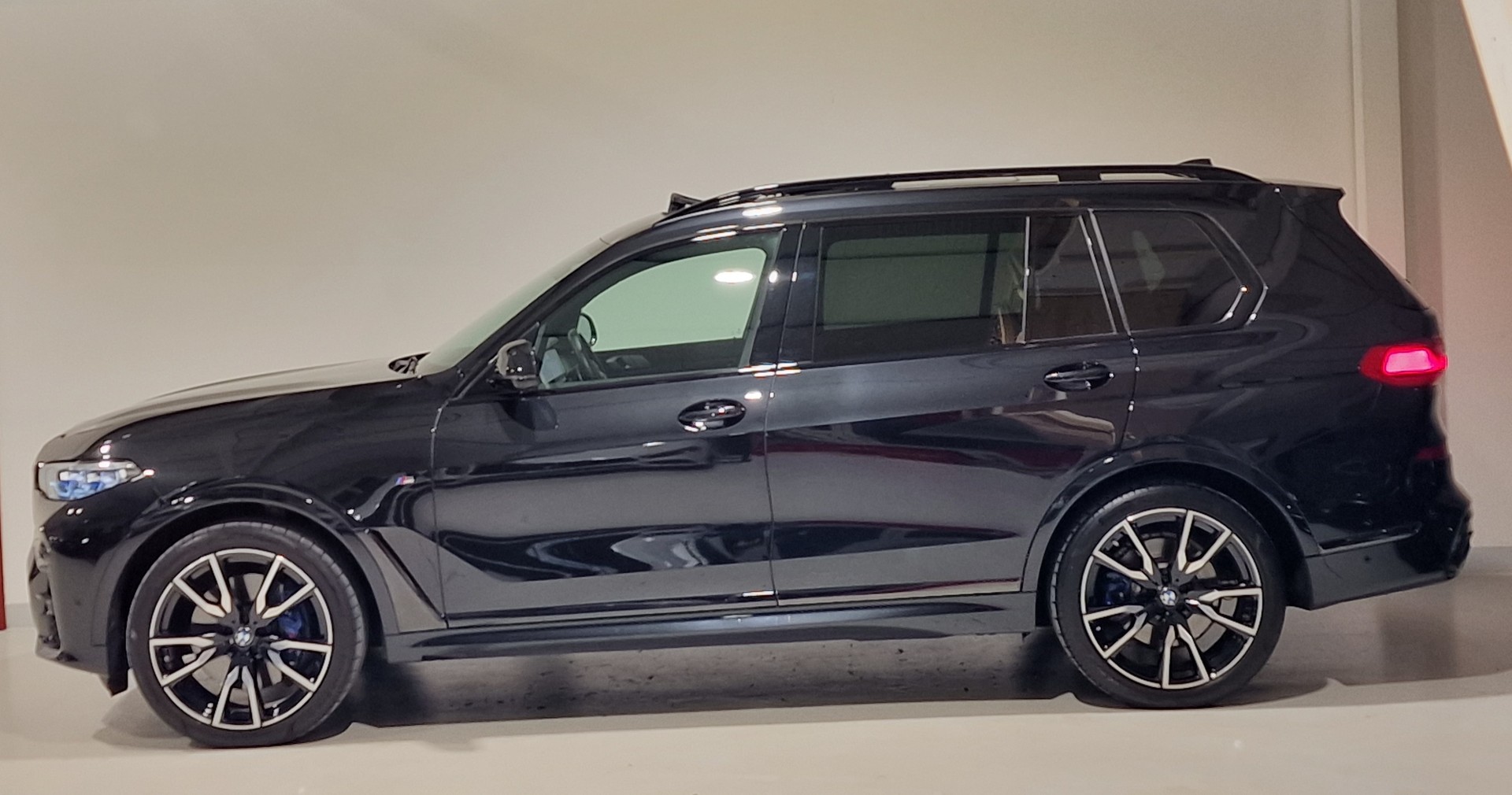 BMW X7 xDrive 30d Steptronic-image-2