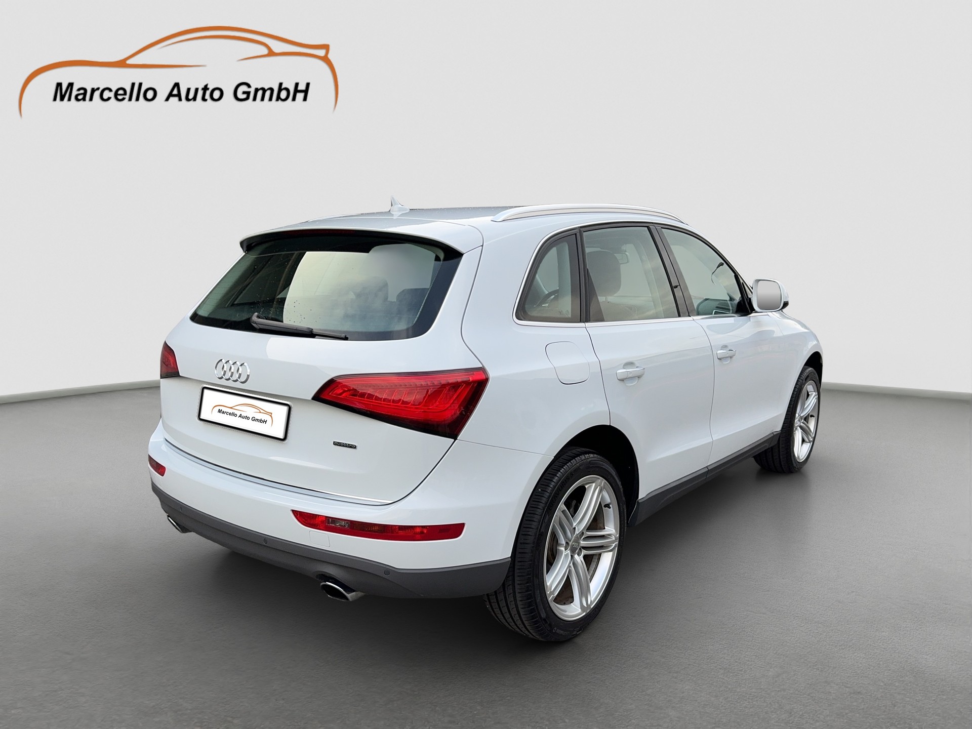 AUDI Q5 2.0 TFSI quattro tiptronic-image-13