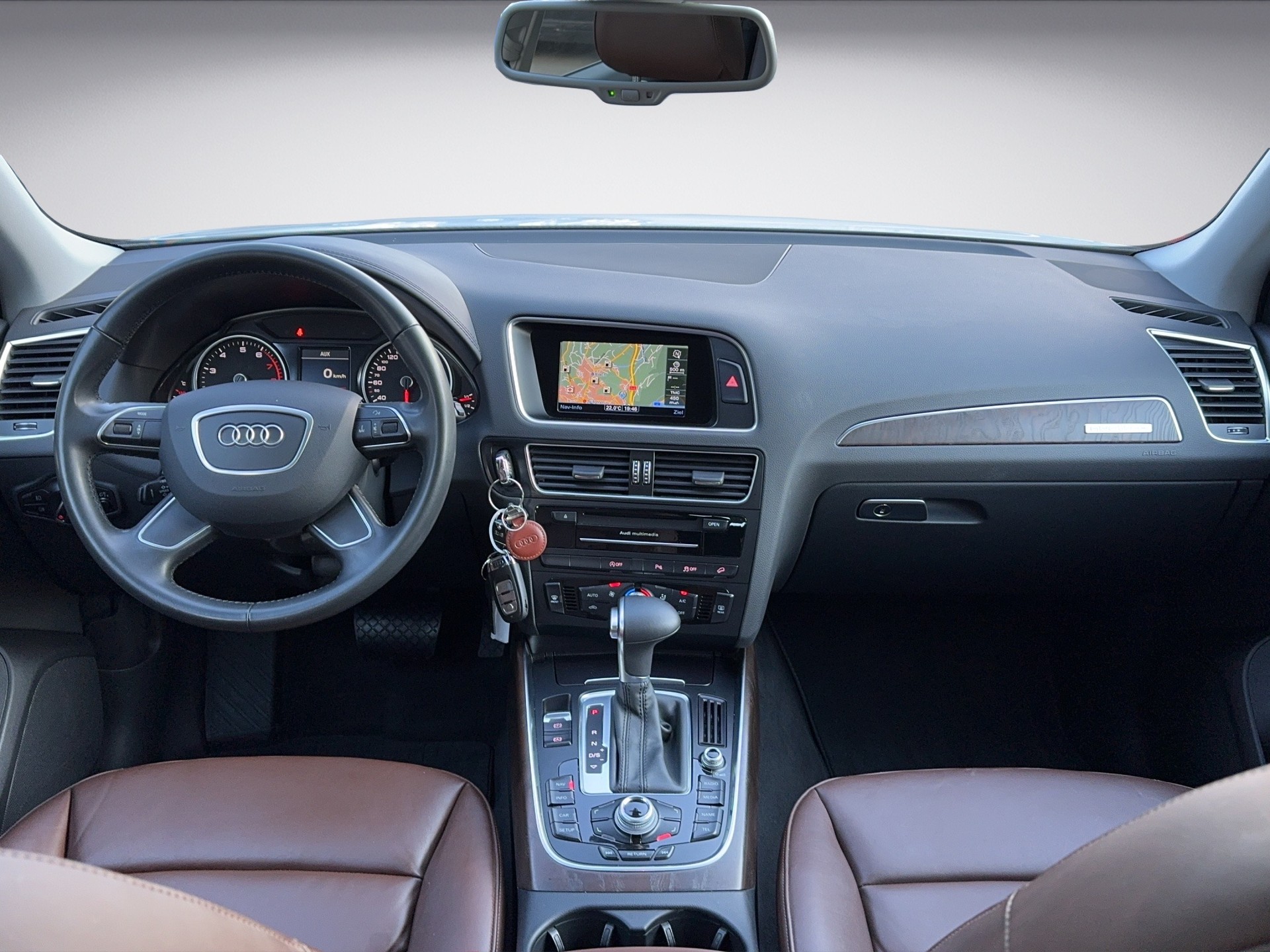 AUDI Q5 2.0 TFSI quattro tiptronic-image-3