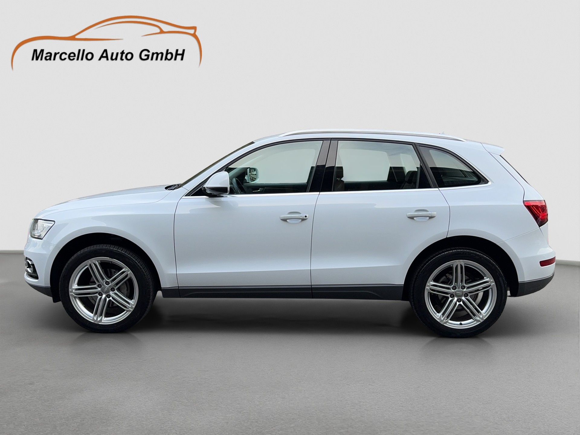 AUDI Q5 2.0 TFSI quattro tiptronic-image-1