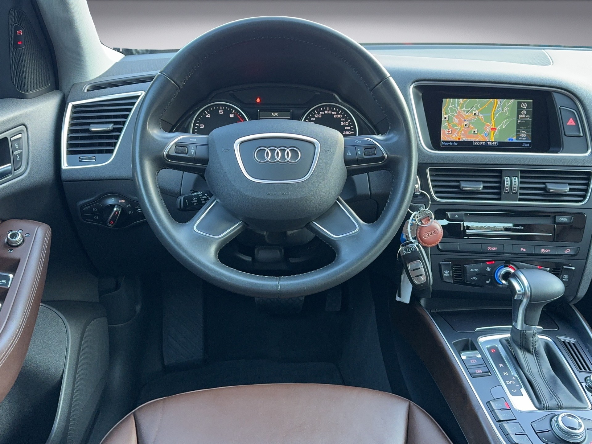 AUDI Q5 2.0 TFSI quattro tiptronic-image-7