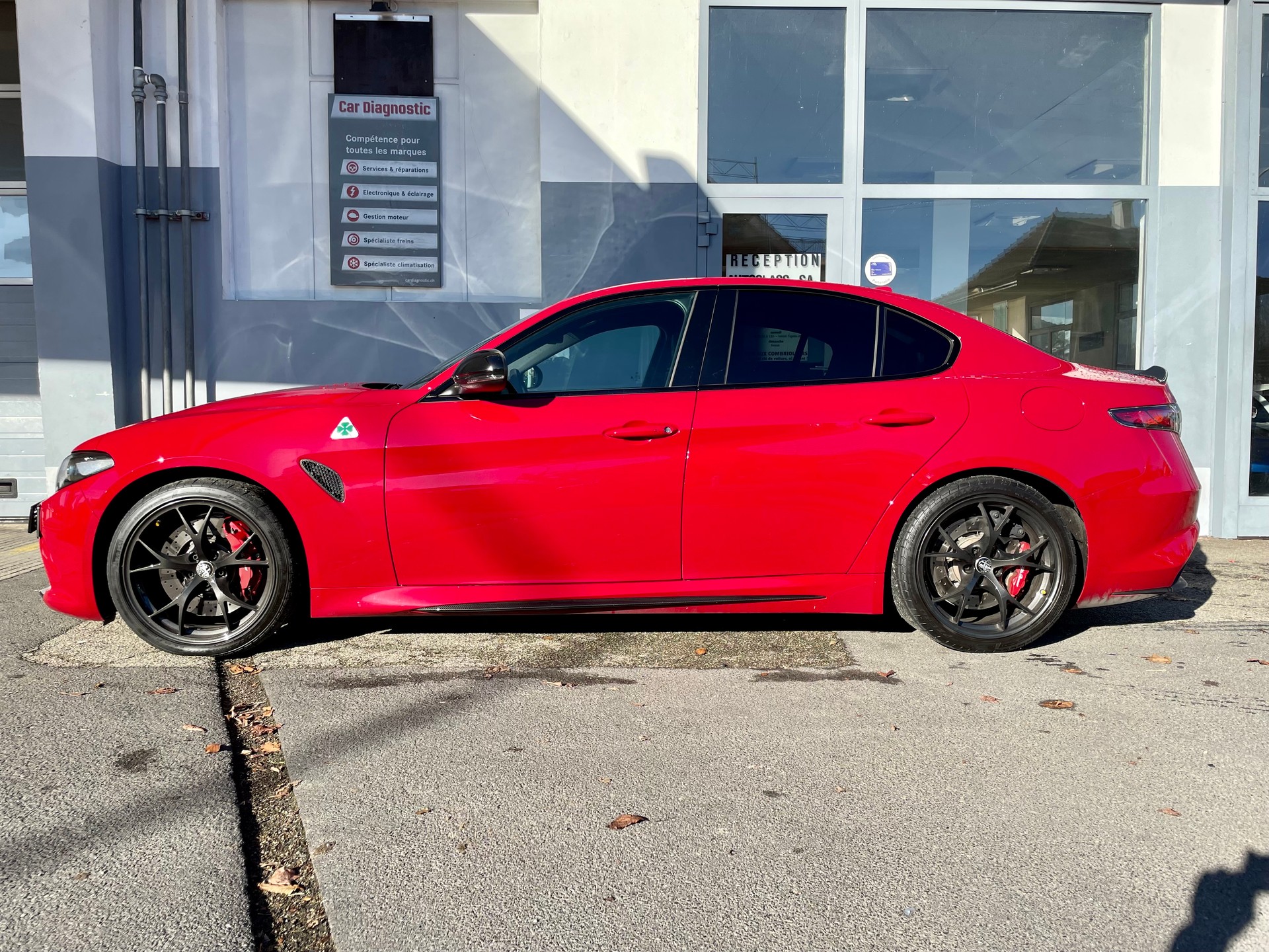 ALFA ROMEO Giulia 2.9 V6 Quadrifoglio-showroom-element-1