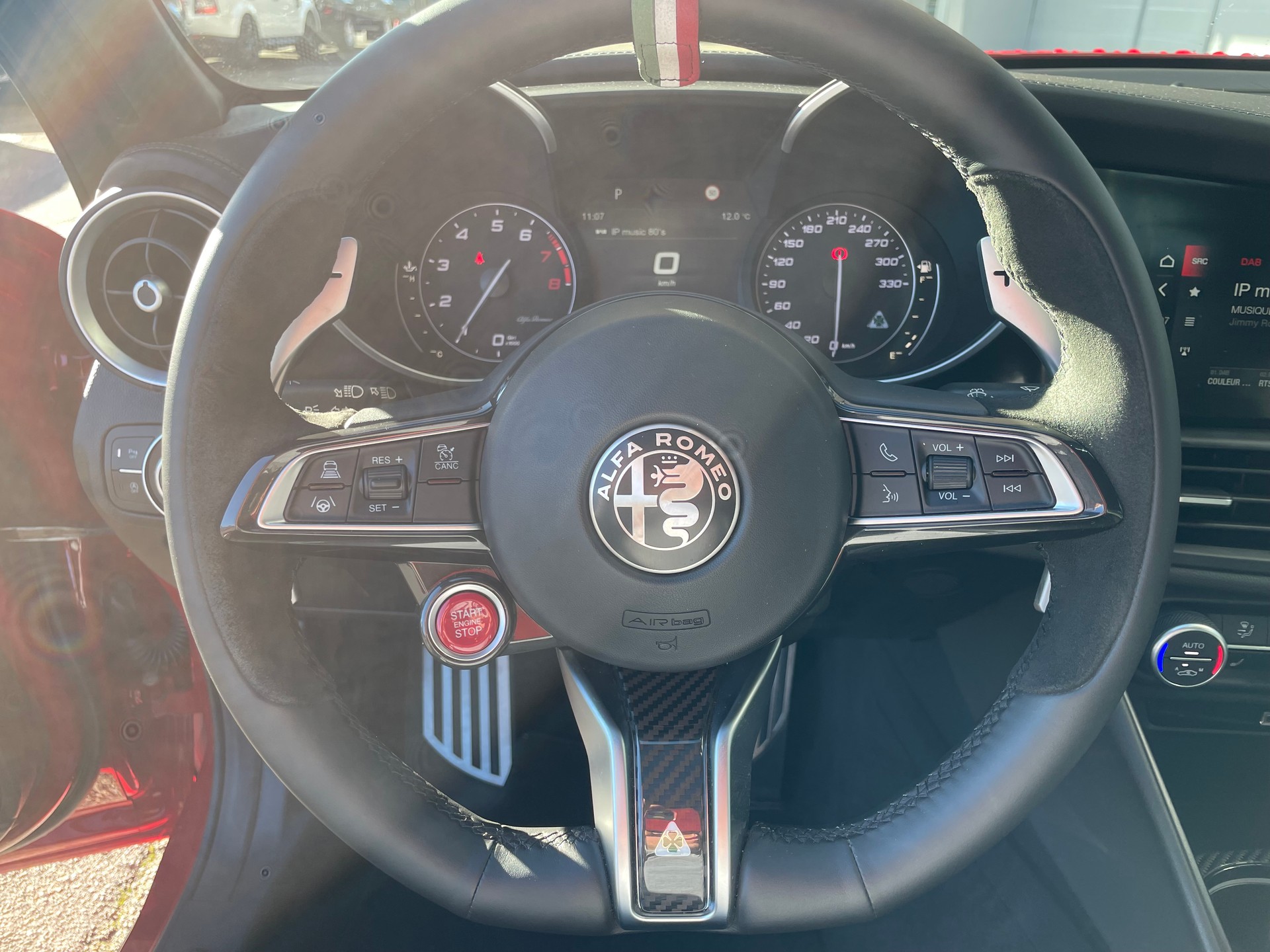 ALFA ROMEO Giulia 2.9 V6 Quadrifoglio-image-11