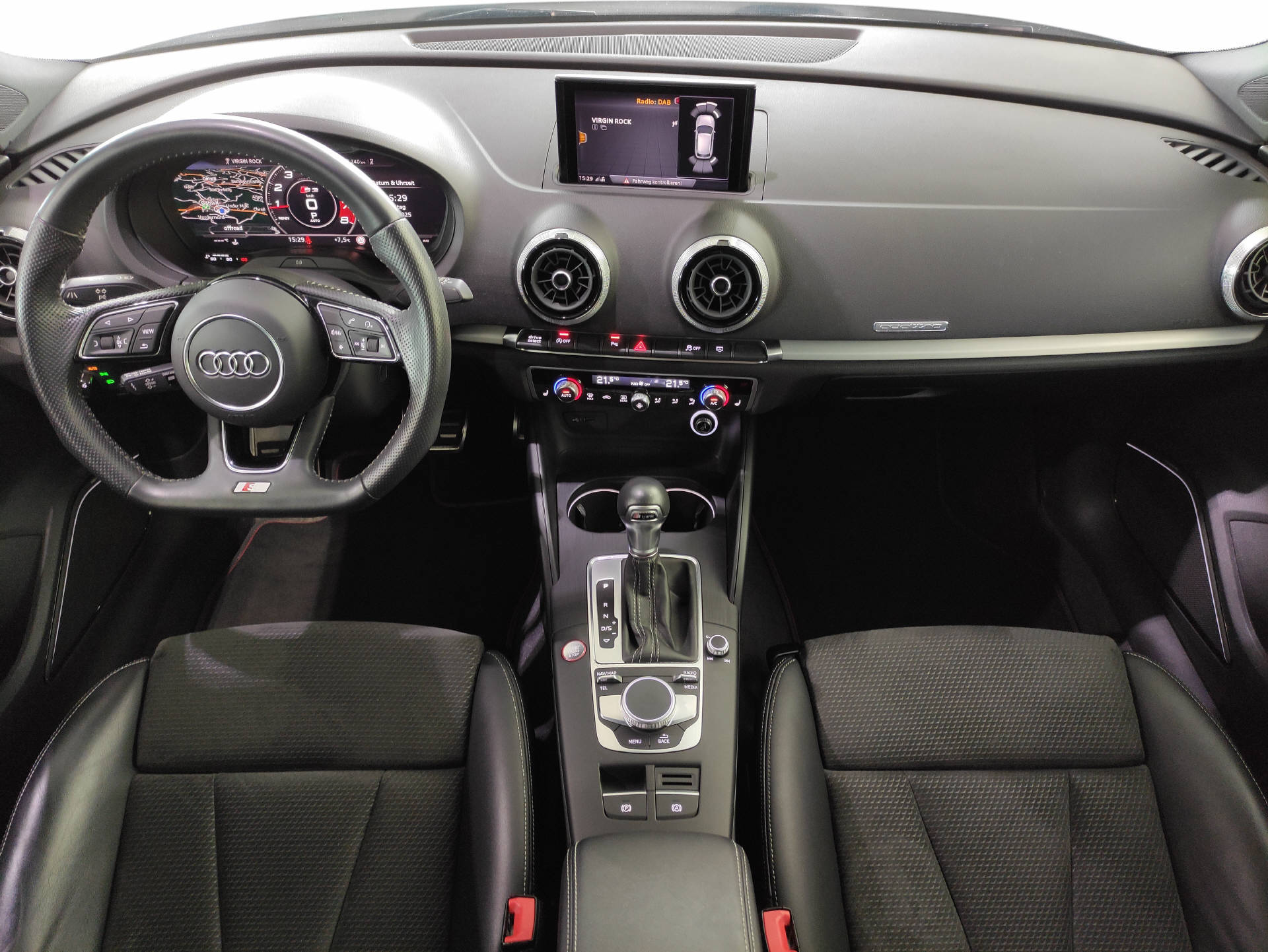 AUDI S3 Sportback 2.0 TFSI quattro S-Tronic-image-12