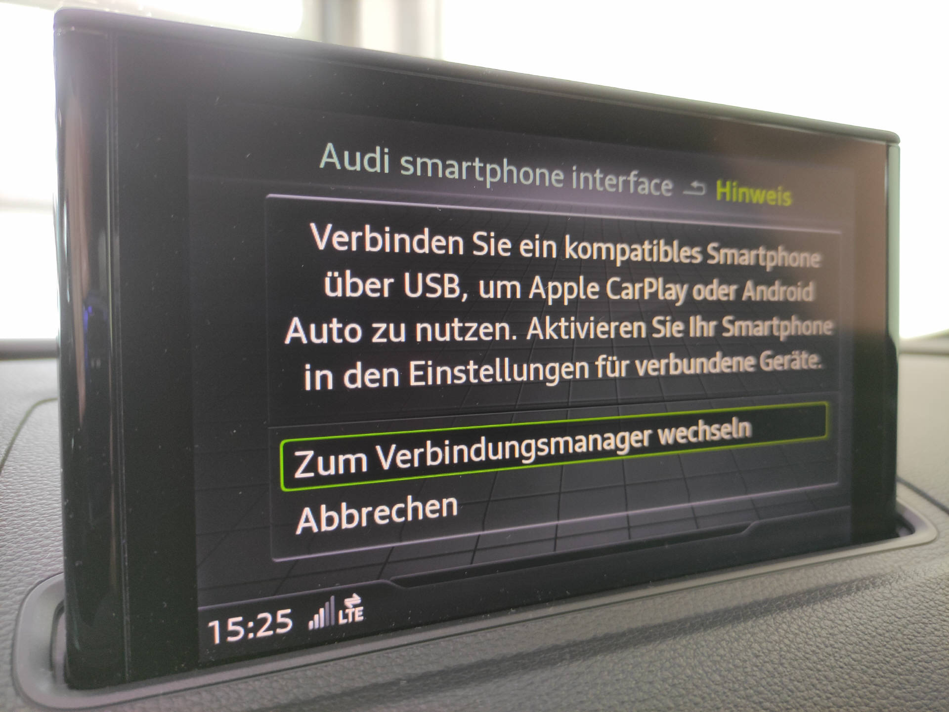 AUDI S3 Sportback 2.0 TFSI quattro S-Tronic-image-7