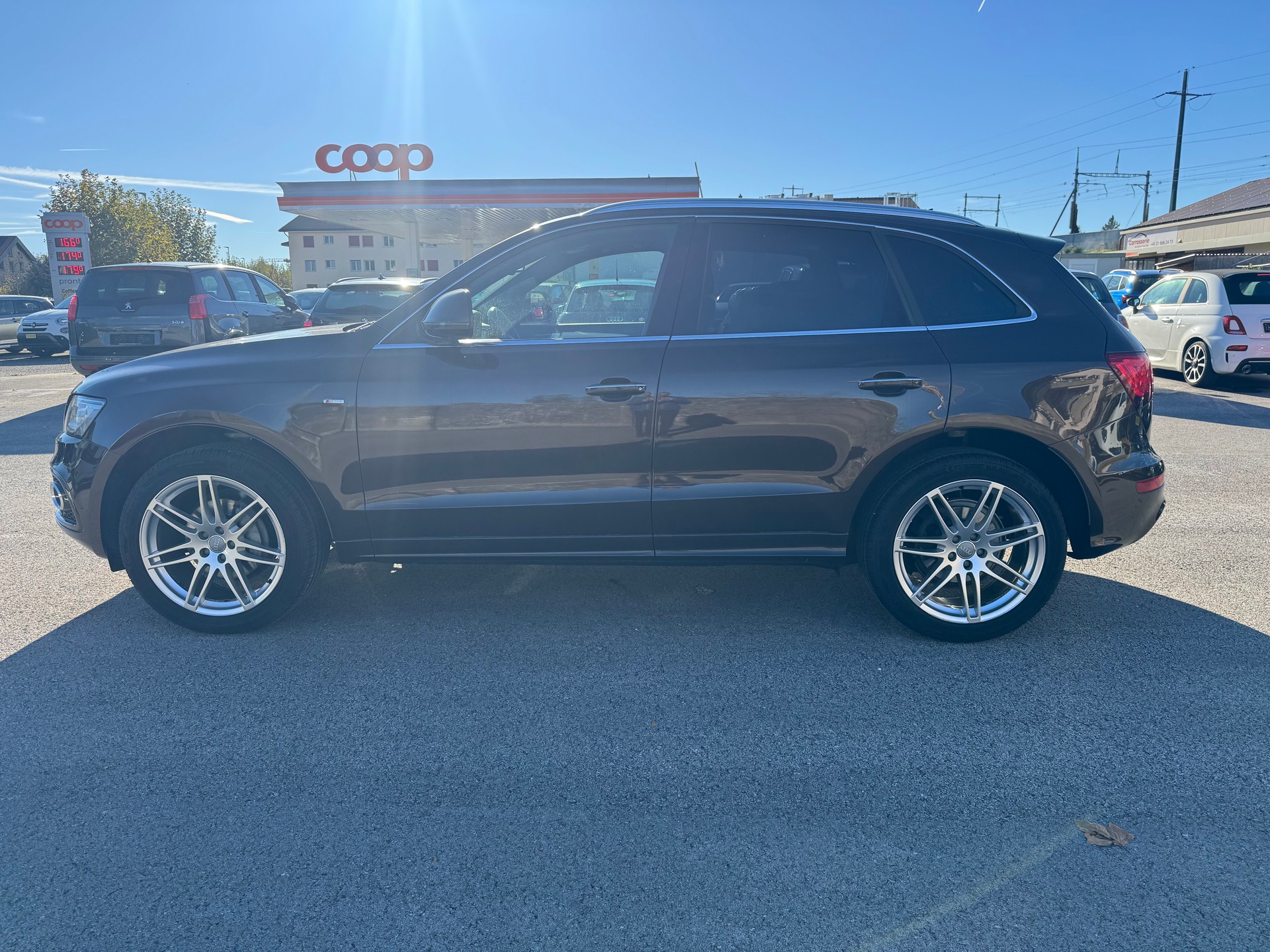 AUDI Q5 2.0 TDI quattro S-tronic-image-3