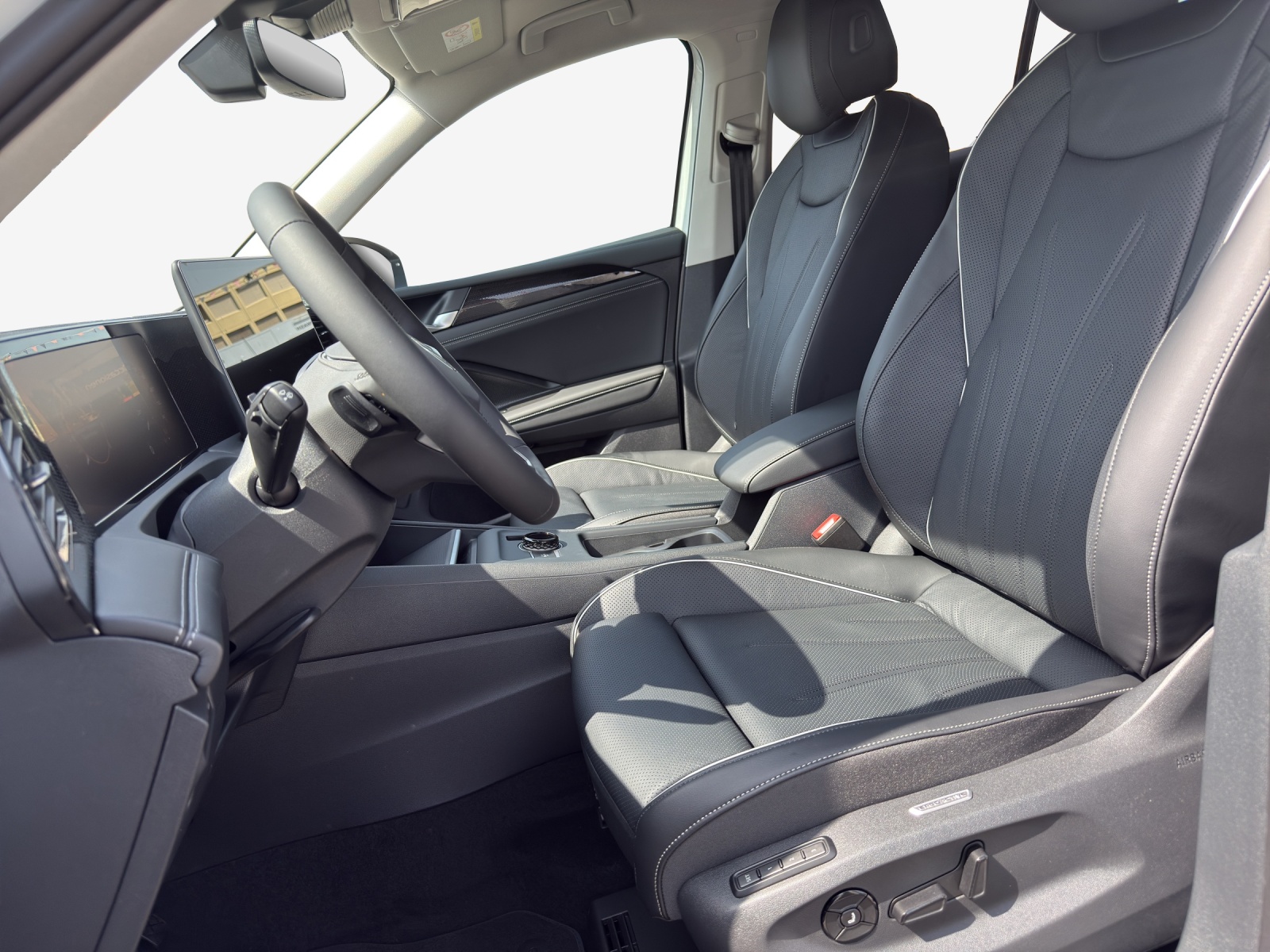 VW Tiguan 1.5 TSI evo2 mHEV Life DSG-image-7
