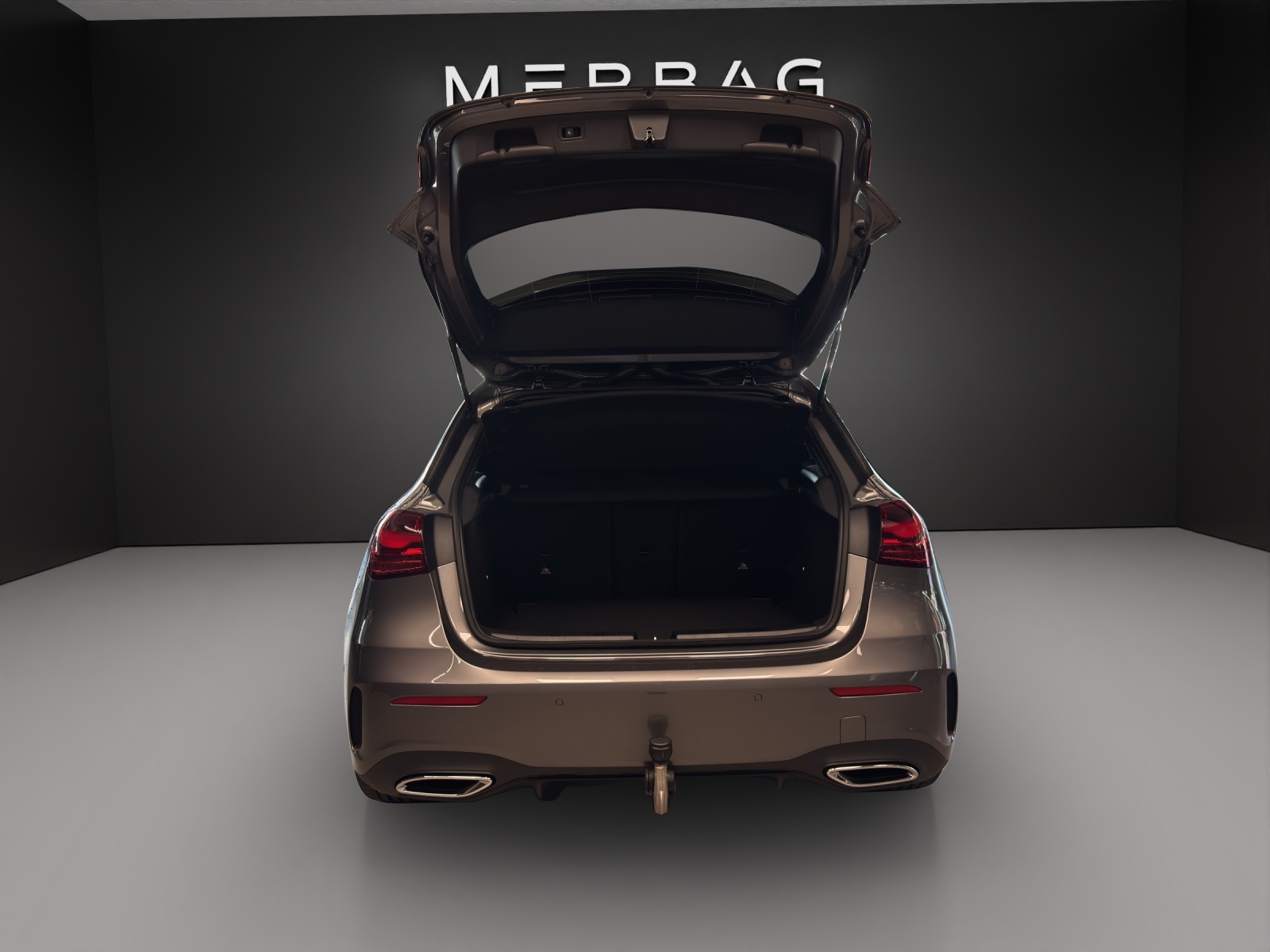 MERCEDES-BENZ A 250 4Matic 8G-DCT AMG Line-image-6