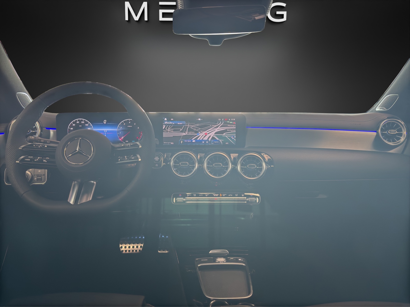 MERCEDES-BENZ A 250 4Matic 8G-DCT AMG Line-image-9