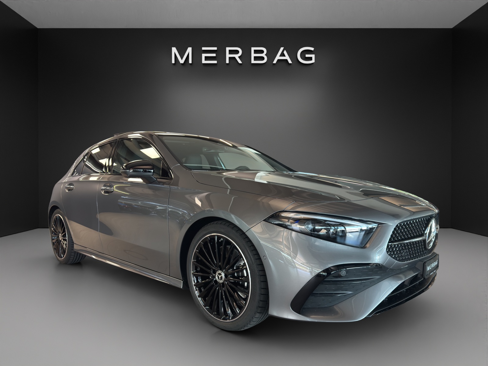 MERCEDES-BENZ A 250 4Matic 8G-DCT AMG Line-image-0