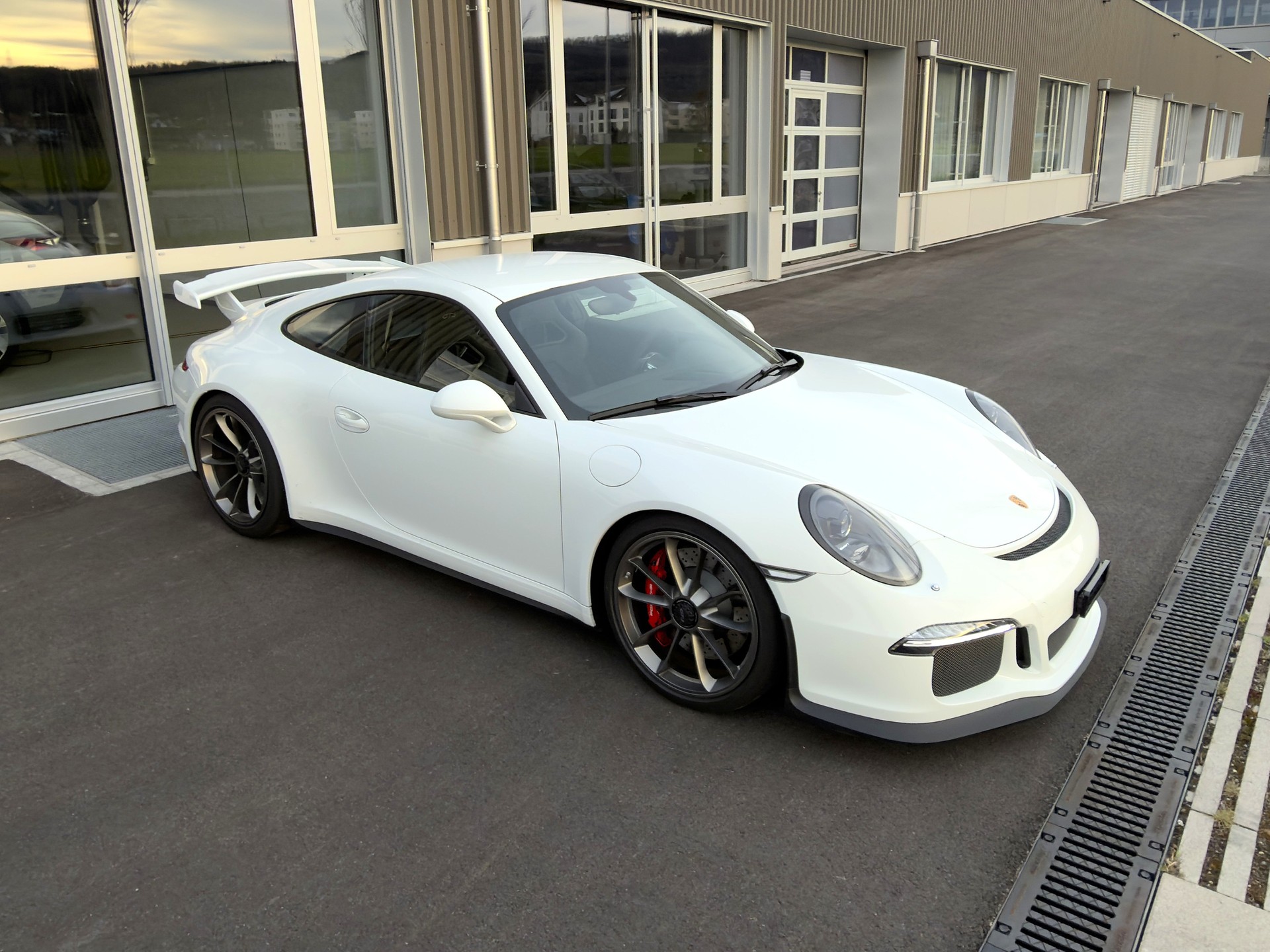 PORSCHE 911 GT3 PDK-image-2