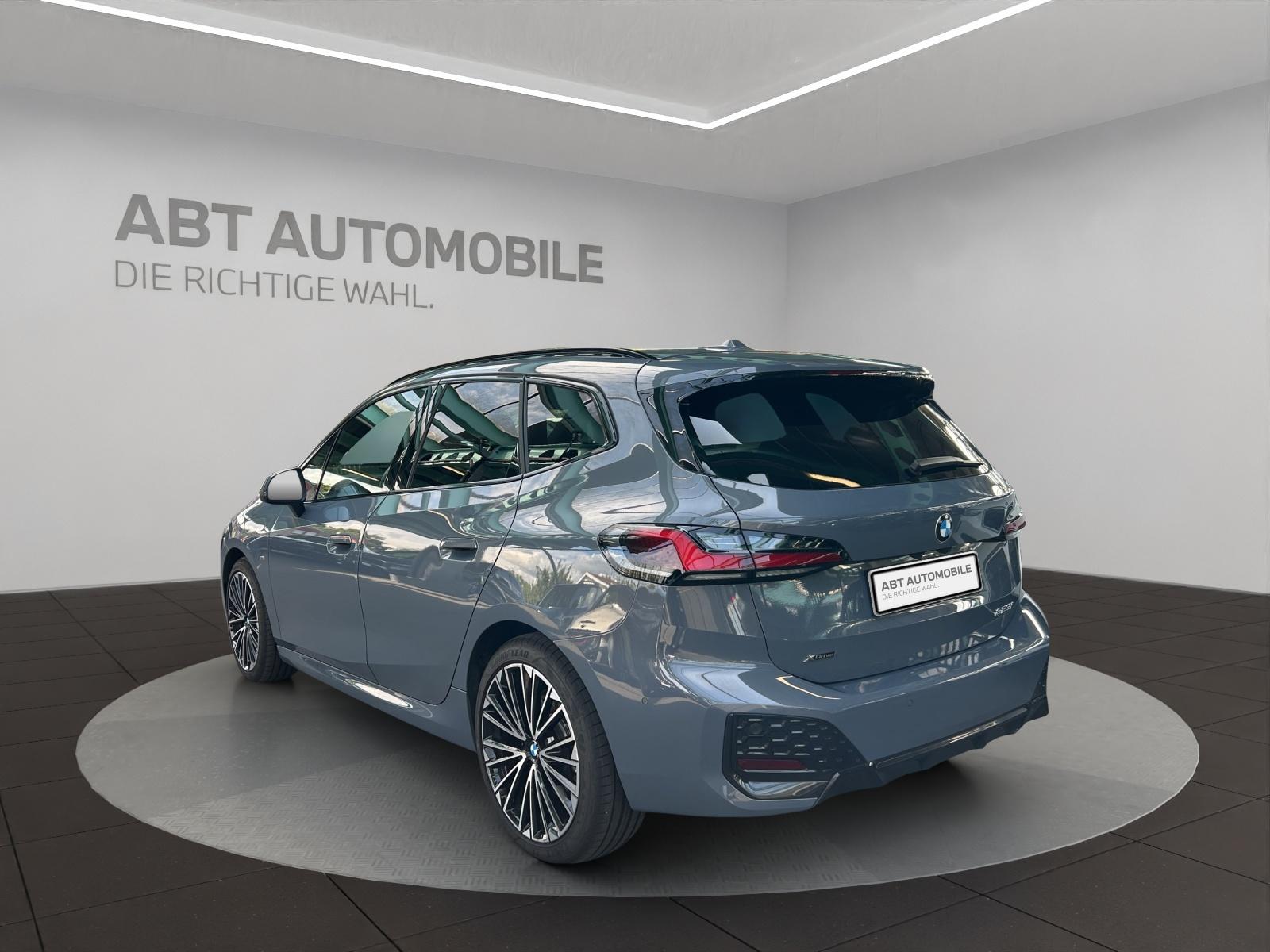 BMW 223i xDrive Active Tourer-image-3
