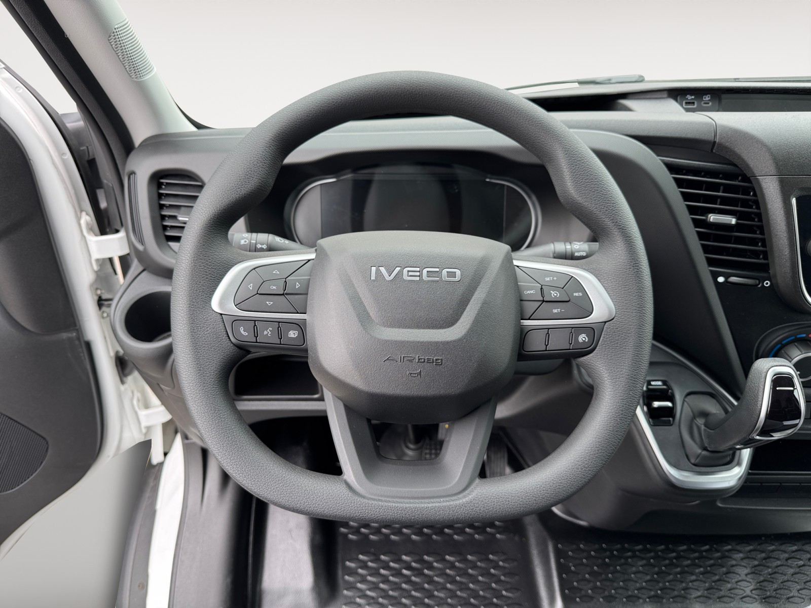 IVECO 35S18HA8V H2-image-6