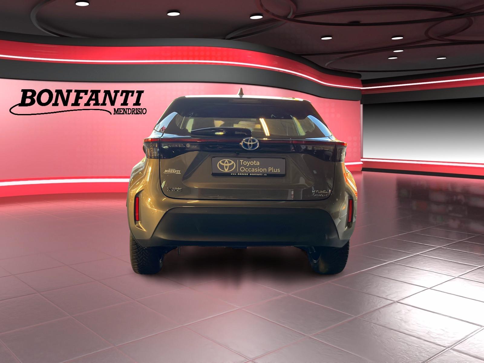 TOYOTA Yaris Cross 1.5 VVT-i HSD Trend AWD-i-image-8