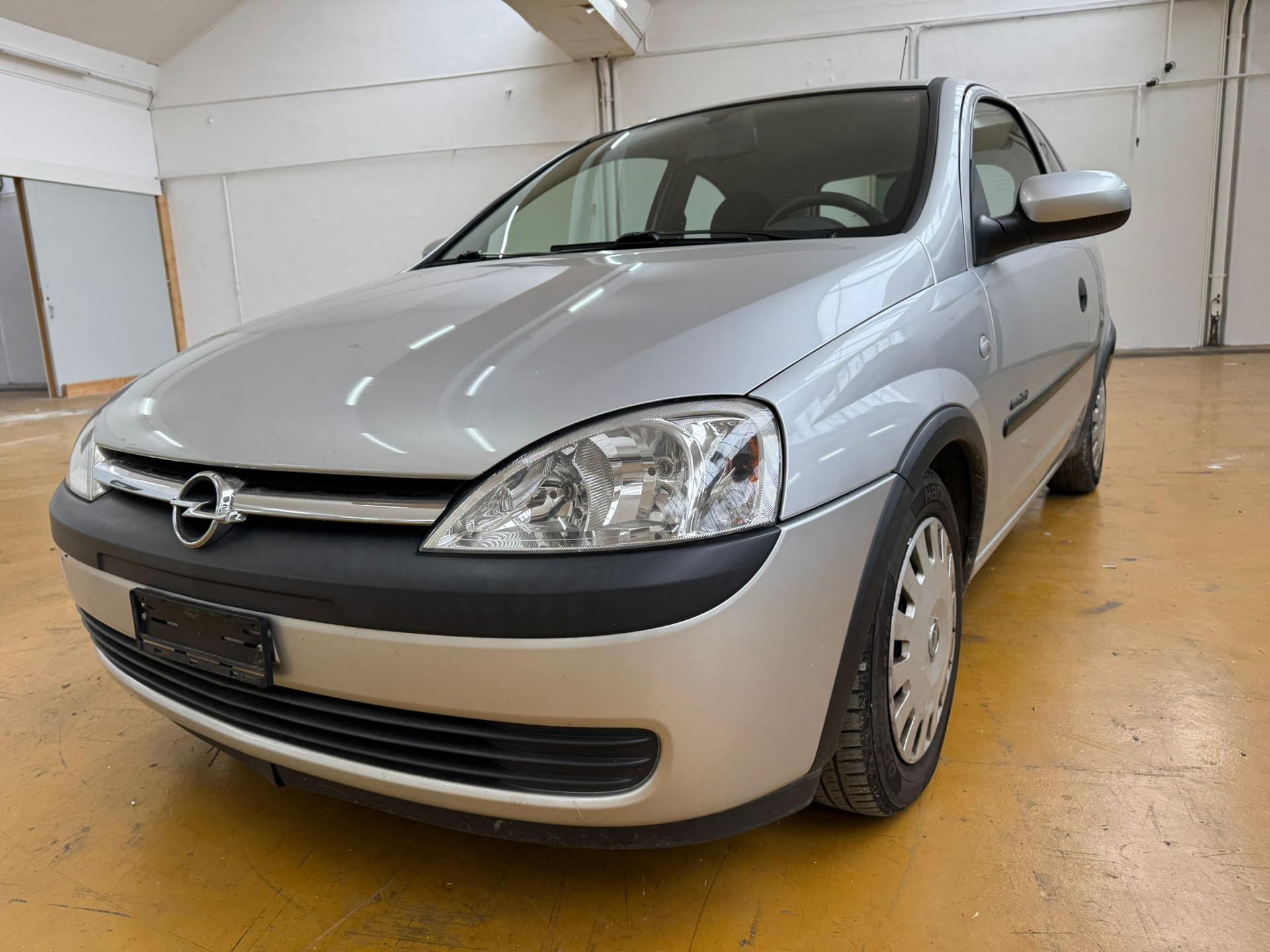 OPEL Corsa 1.2 16V Comfort-image-1