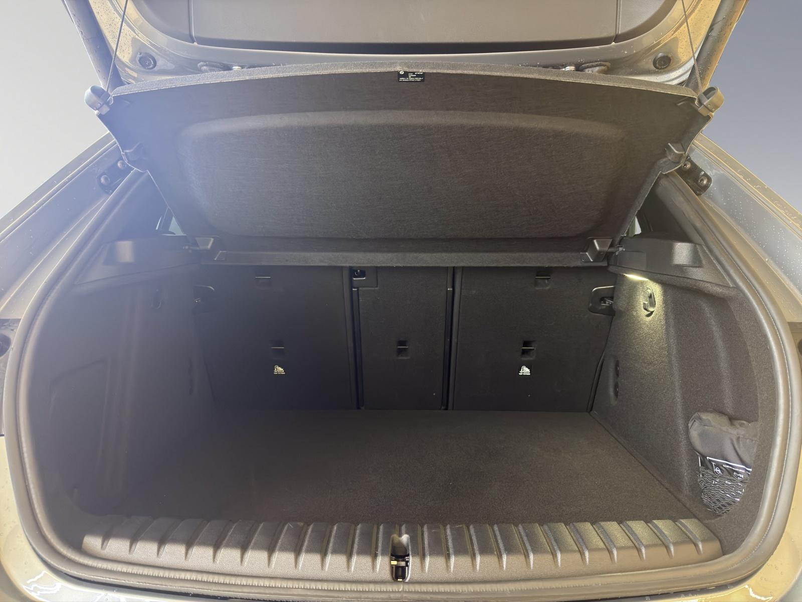 BMW M135i xDrive M-SportPaket Pro-image-16