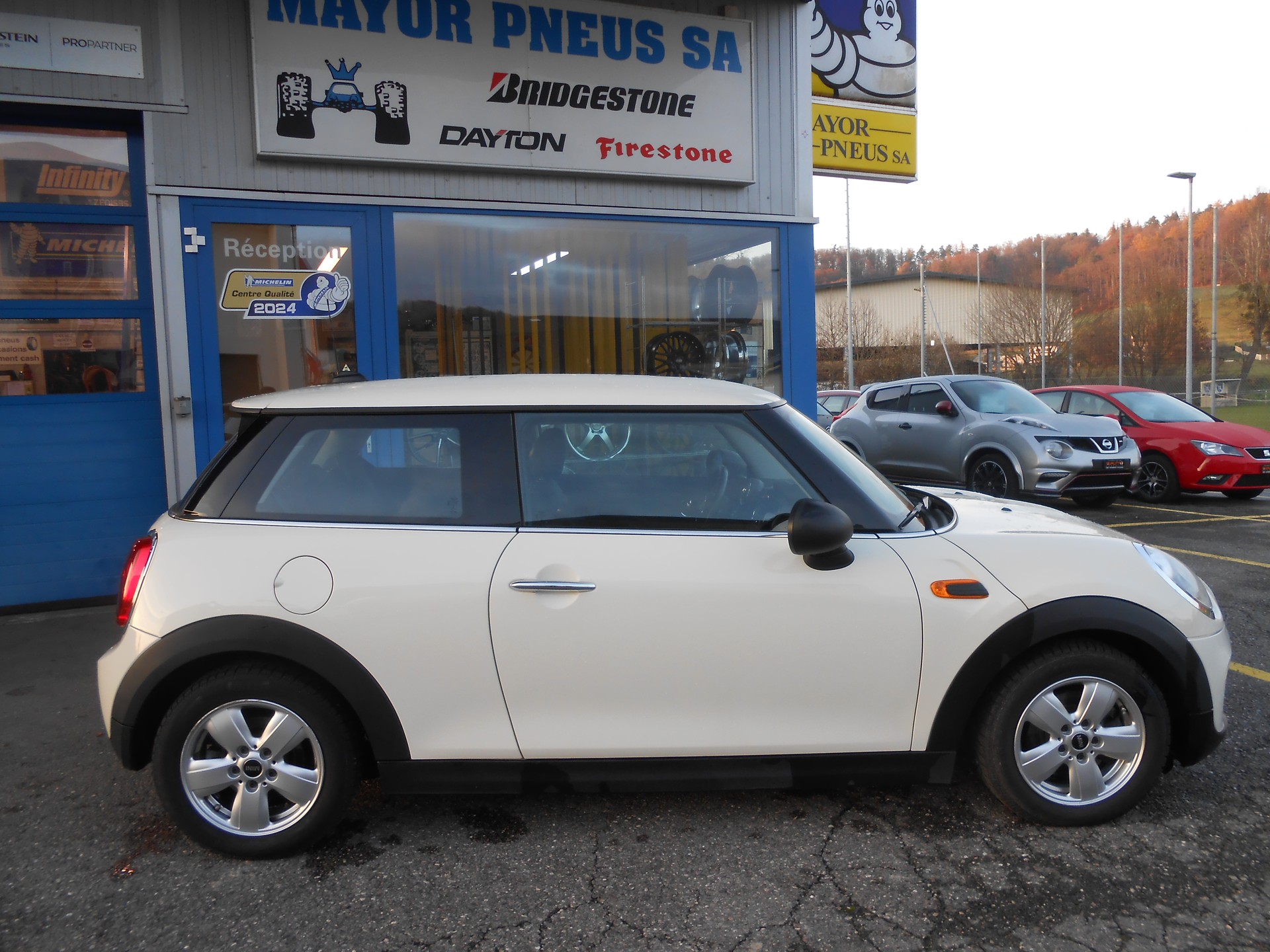 MINI One First Classic Edition-image-3