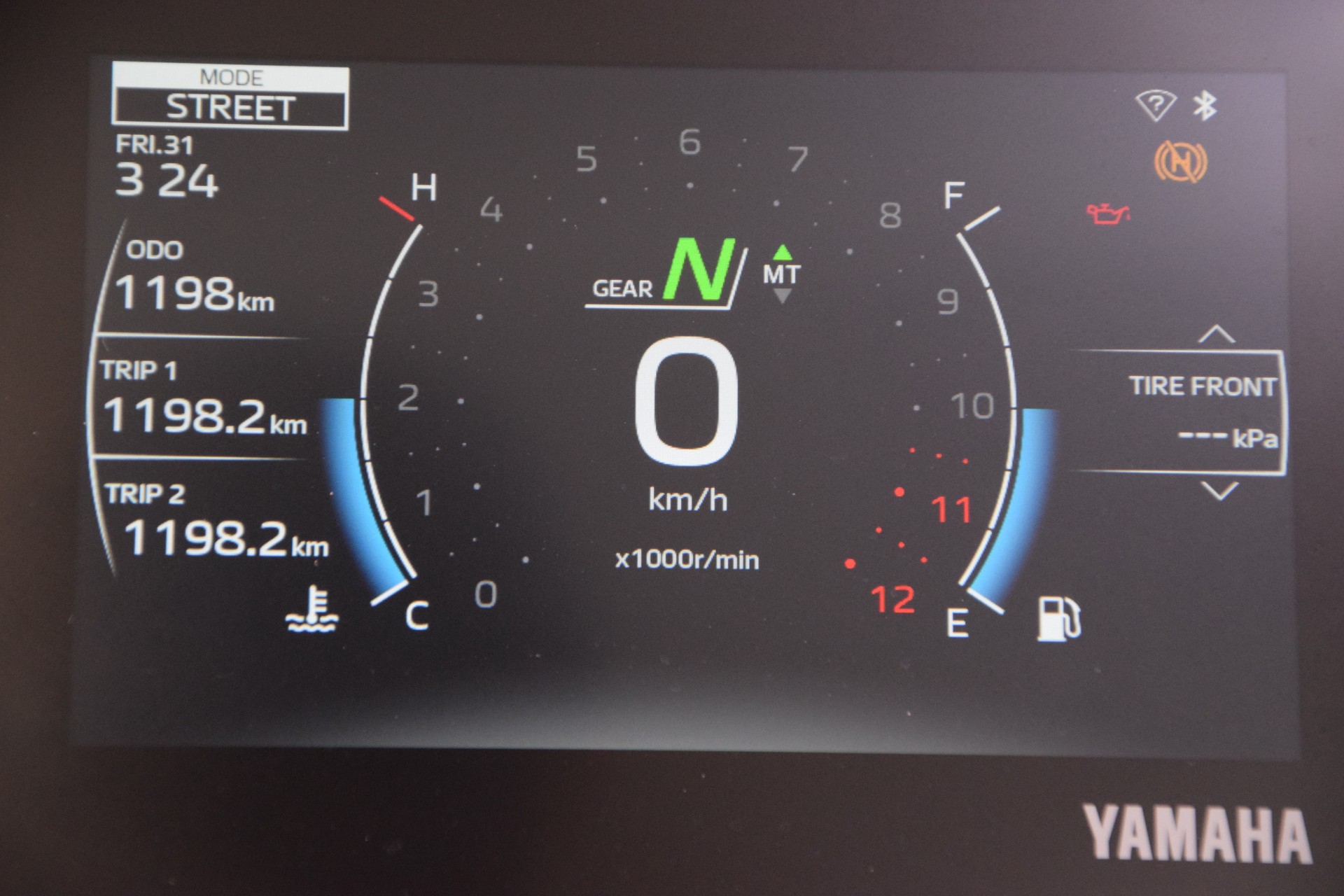 YAMAHA Tracer 9 GT+ Y-AMT-image-10