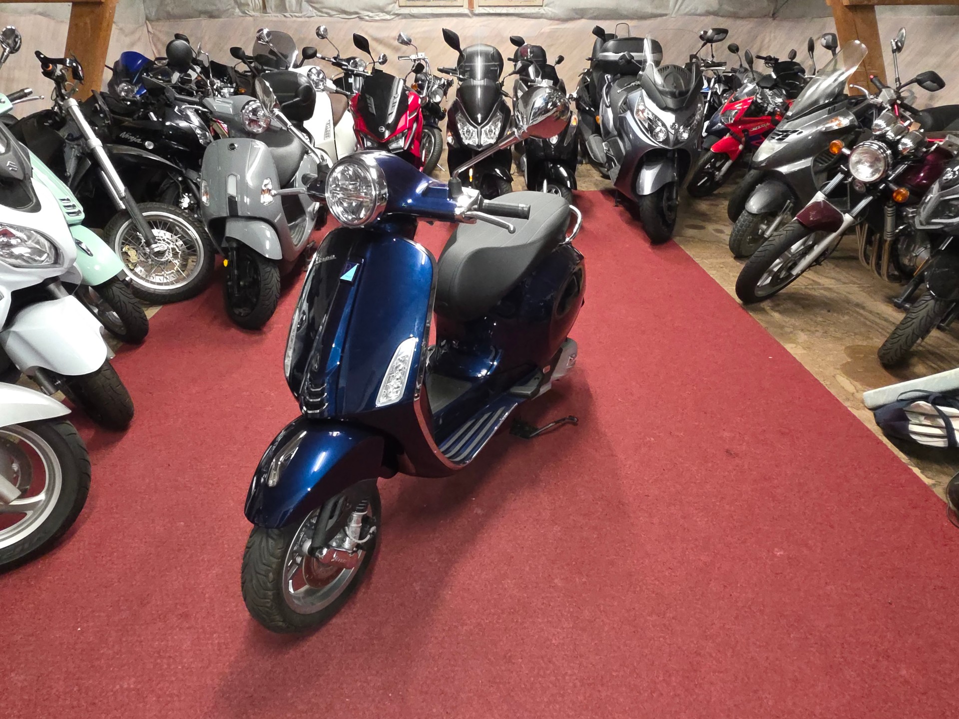 PIAGGIO Vespa 125 Primavera