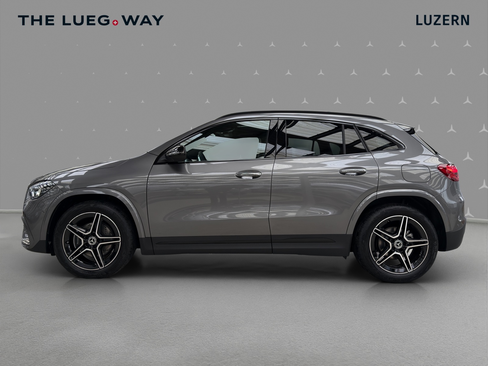 MERCEDES-BENZ GLA 200 Night Star 7G-DCT-image-1