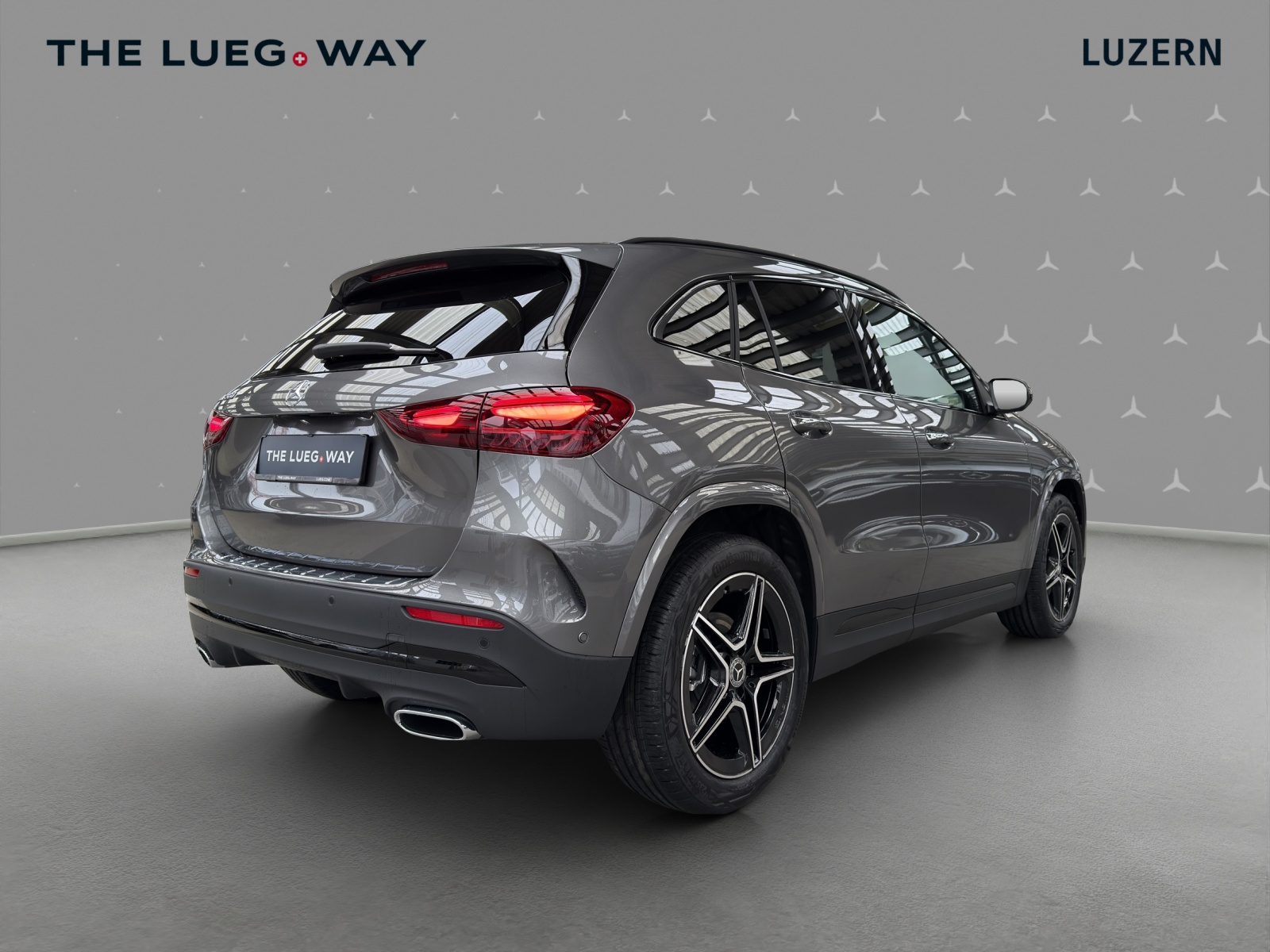 MERCEDES-BENZ GLA 200 Night Star 7G-DCT-image-4