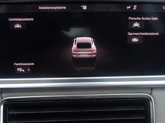 PORSCHE Panamera 4 PDK-image-10