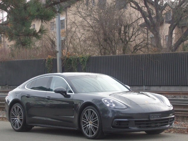 PORSCHE Panamera 4 PDK-image-12