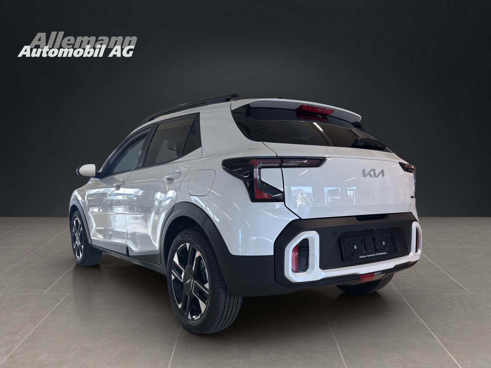 KIA Stonic 1.0 T-GDi MHEV GT-Line-image-3