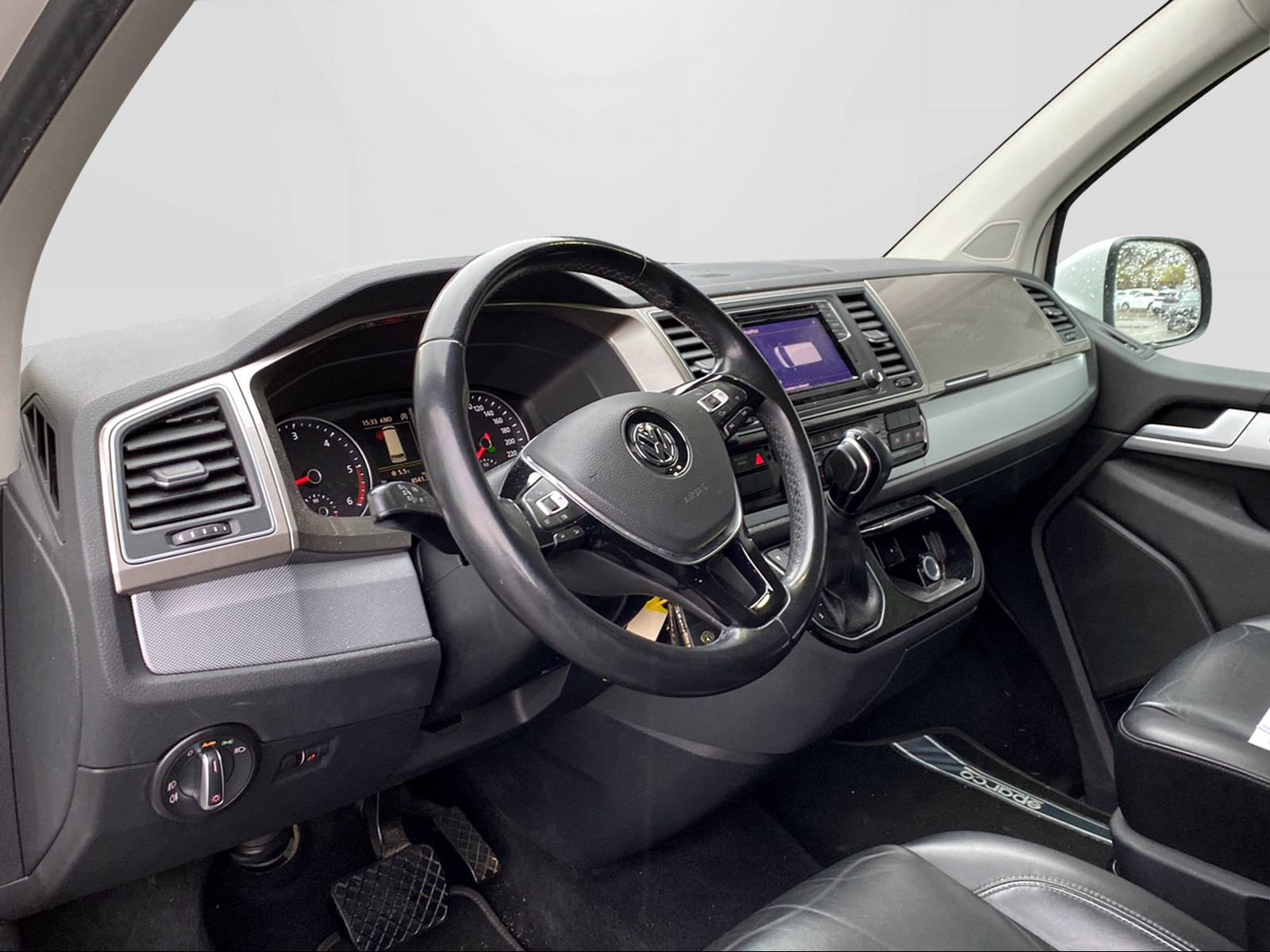 VW T6 Caravelle 2.0 BiTDI Highline LWB-image-2