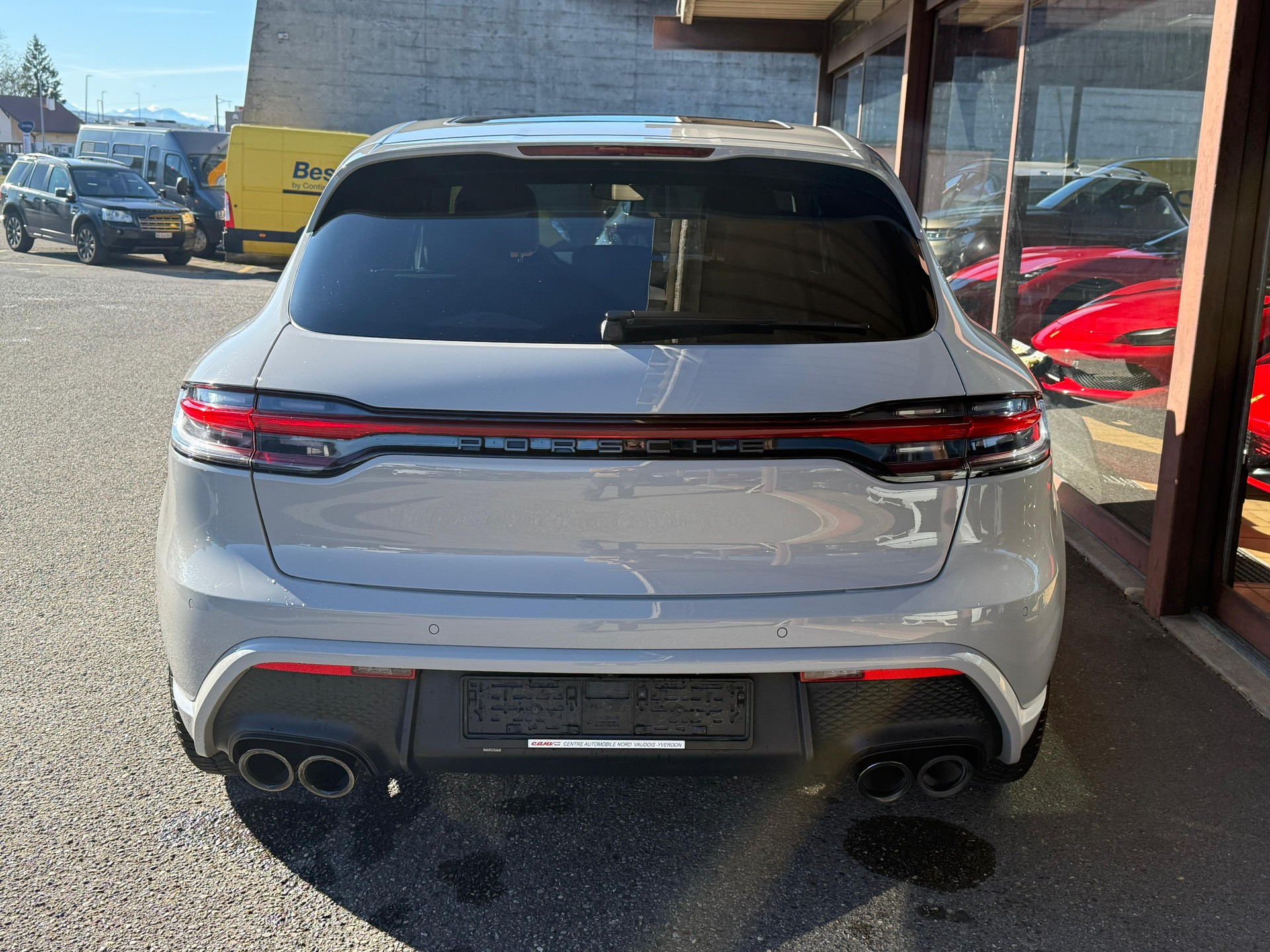 PORSCHE Macan PDK-image-4