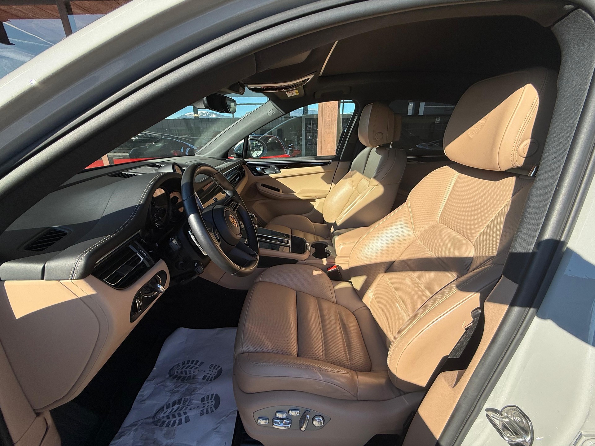PORSCHE Macan PDK-image-8