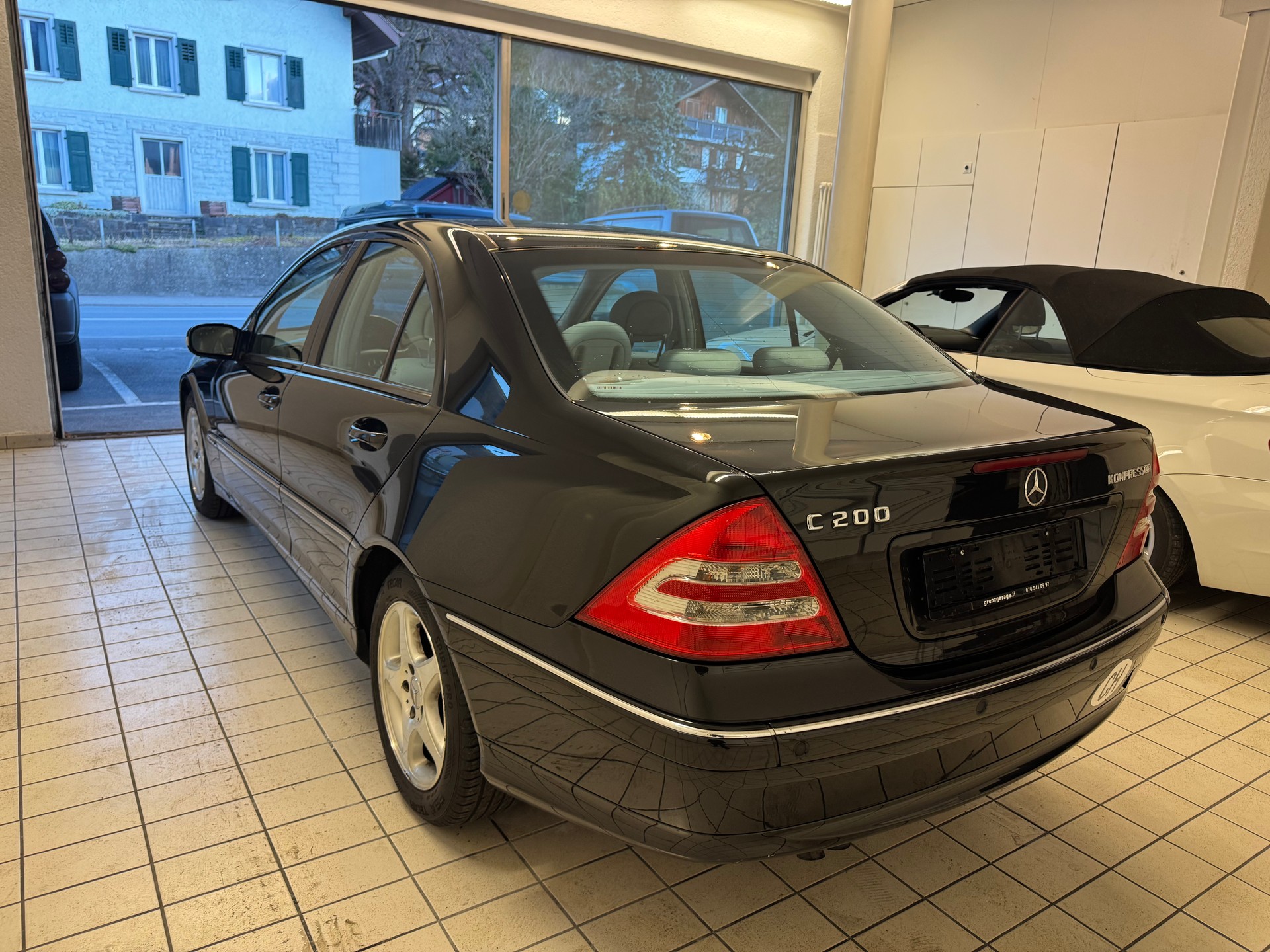 MERCEDES-BENZ C 200 Kompressor Avantgarde-image-6