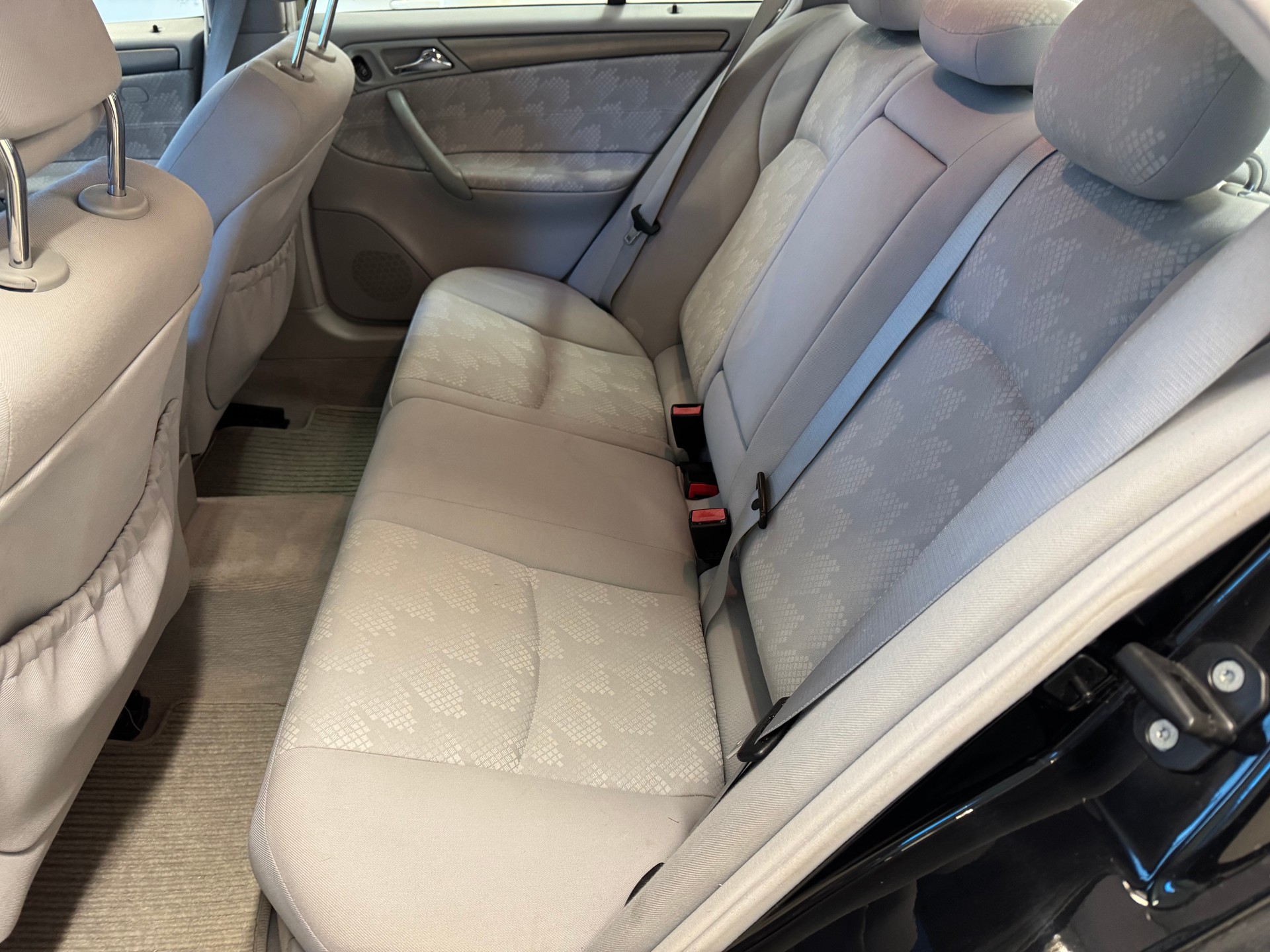 MERCEDES-BENZ C 200 Kompressor Avantgarde-image-13