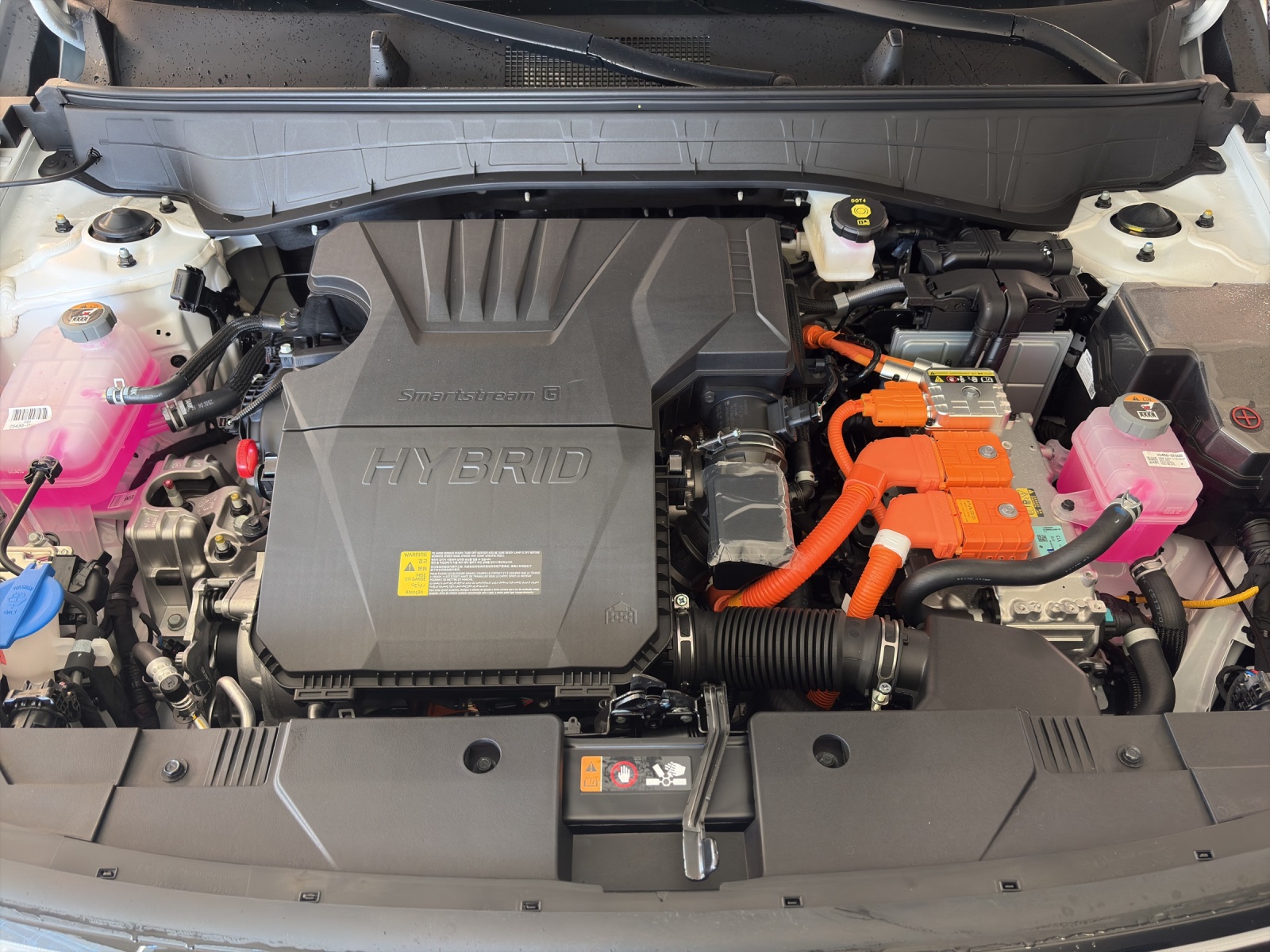 HYUNDAI Kona 1.6 GDi HEV Amplia DCT-image-17